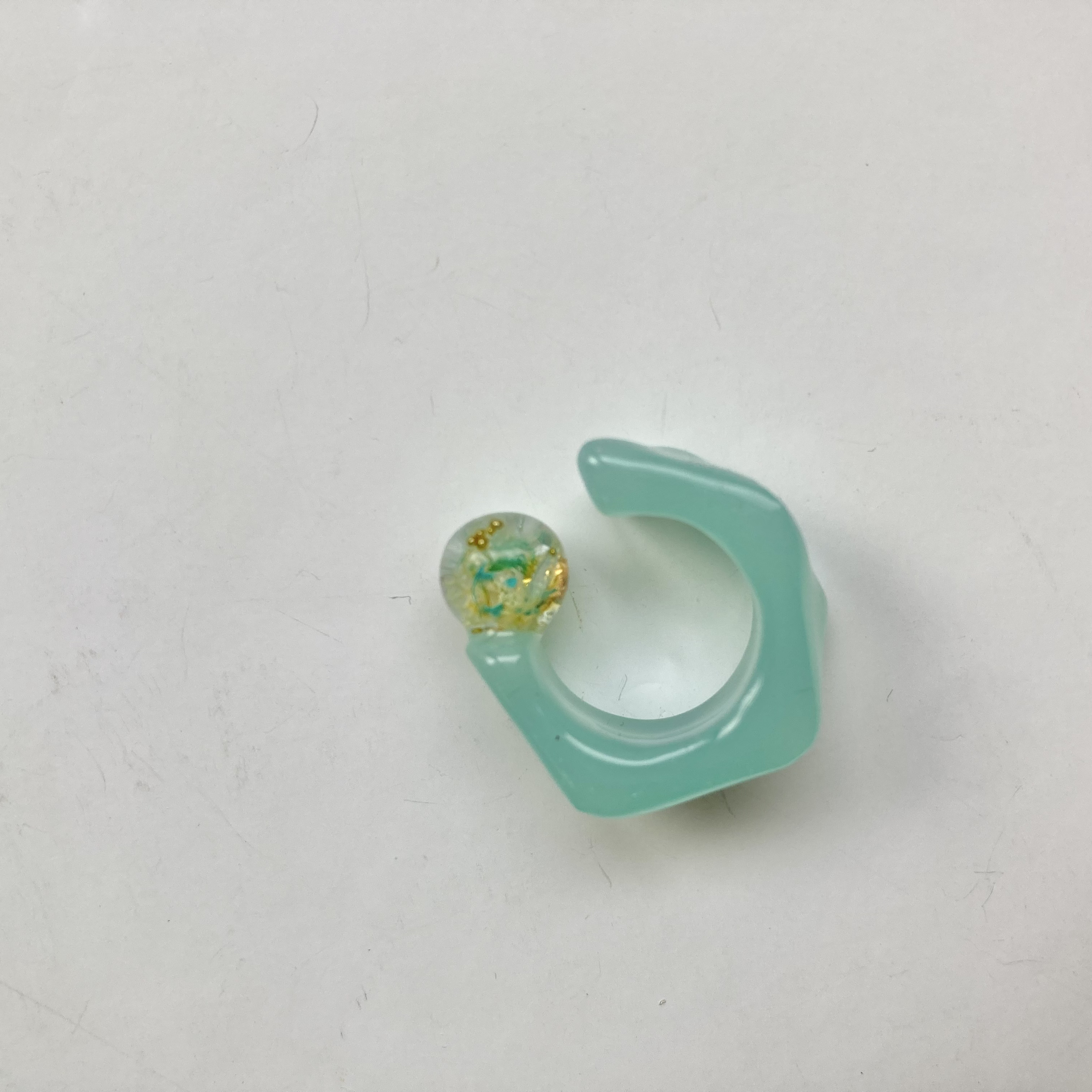 [kenny handmade] 幻彩琉璃耳骨夾 | 青 | NO.011