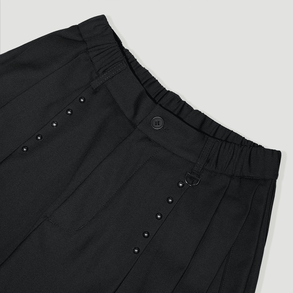 【車庫服飾】QUEST Rivet suit shorts鉚釘短褲