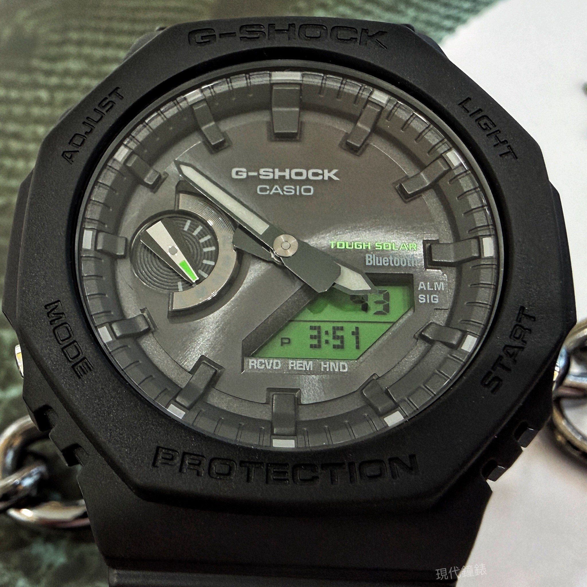 【G-SHOCK】酷黑電光綠太陽能八角錶殼電子錶 GA-B2100BEG-1A  45.4mm 現代鐘錶