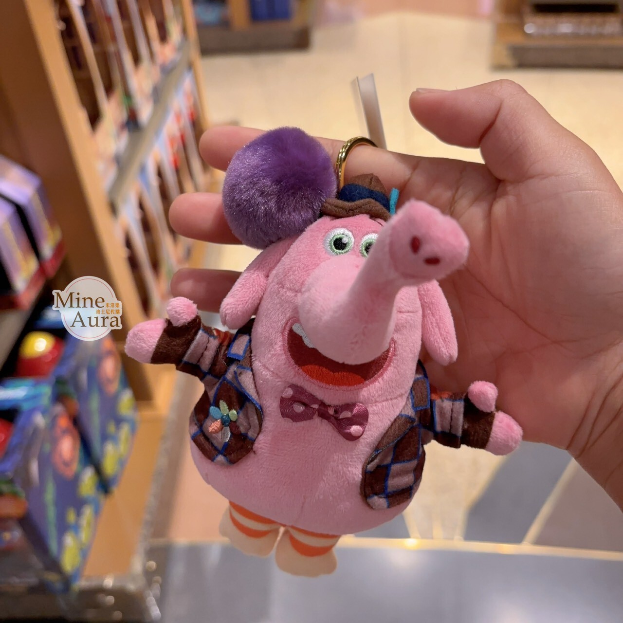 腦筋急轉彎 Inside Out 小彬彬 Bing Bong 大象 絨毛 鑰匙圈 吊飾 腦筋急轉彎 Inside Out -上海迪士尼樂園
