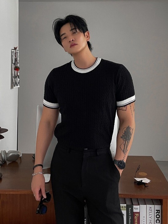 Cheston Color Block Short Sleeve Knit