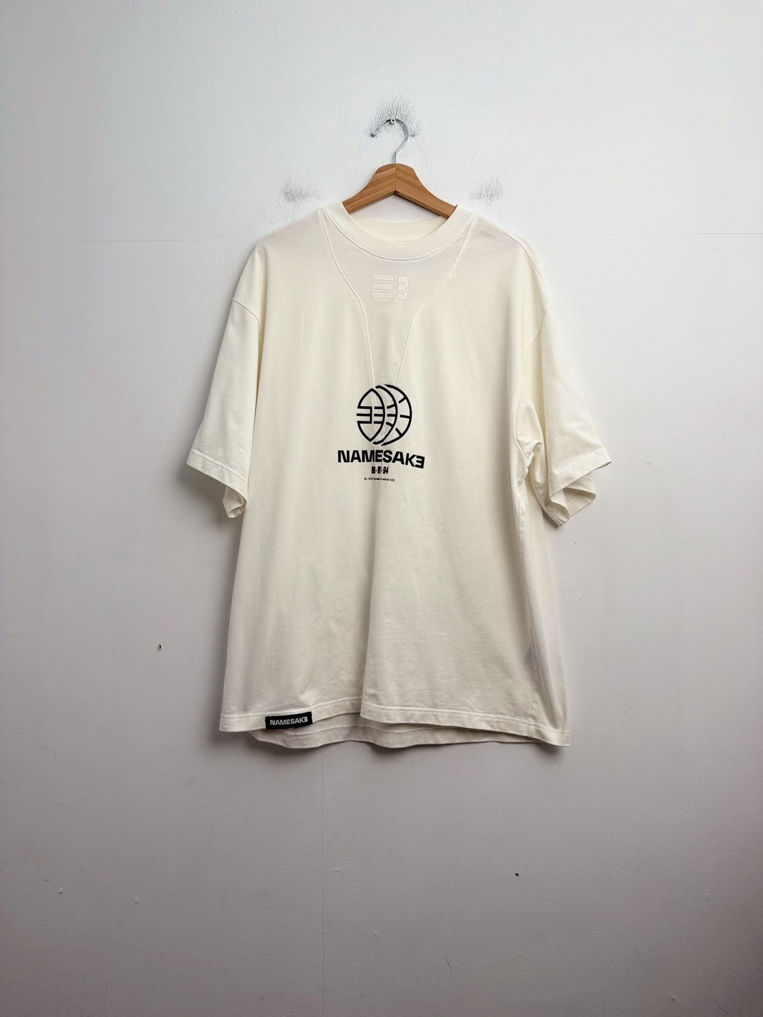 NAMESAKE SAVA OVERSIZED TEAM TEE WHITE SIZE M