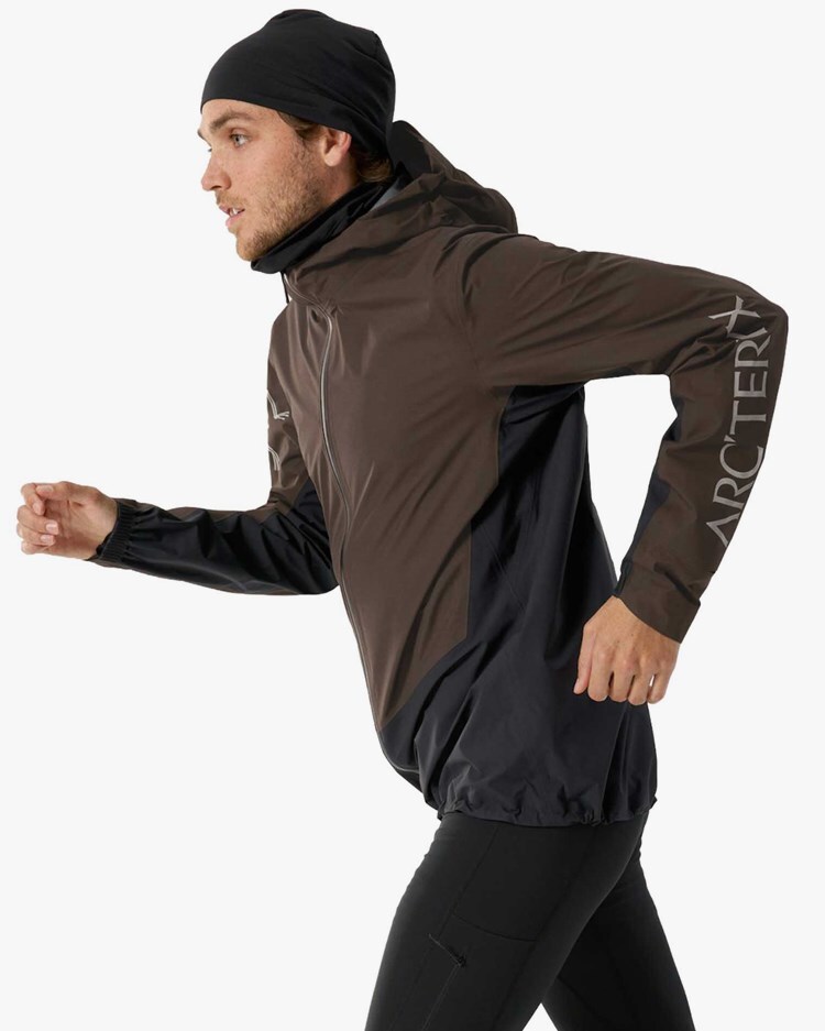 Arcteryx Norvan Jacket M Carob / Black