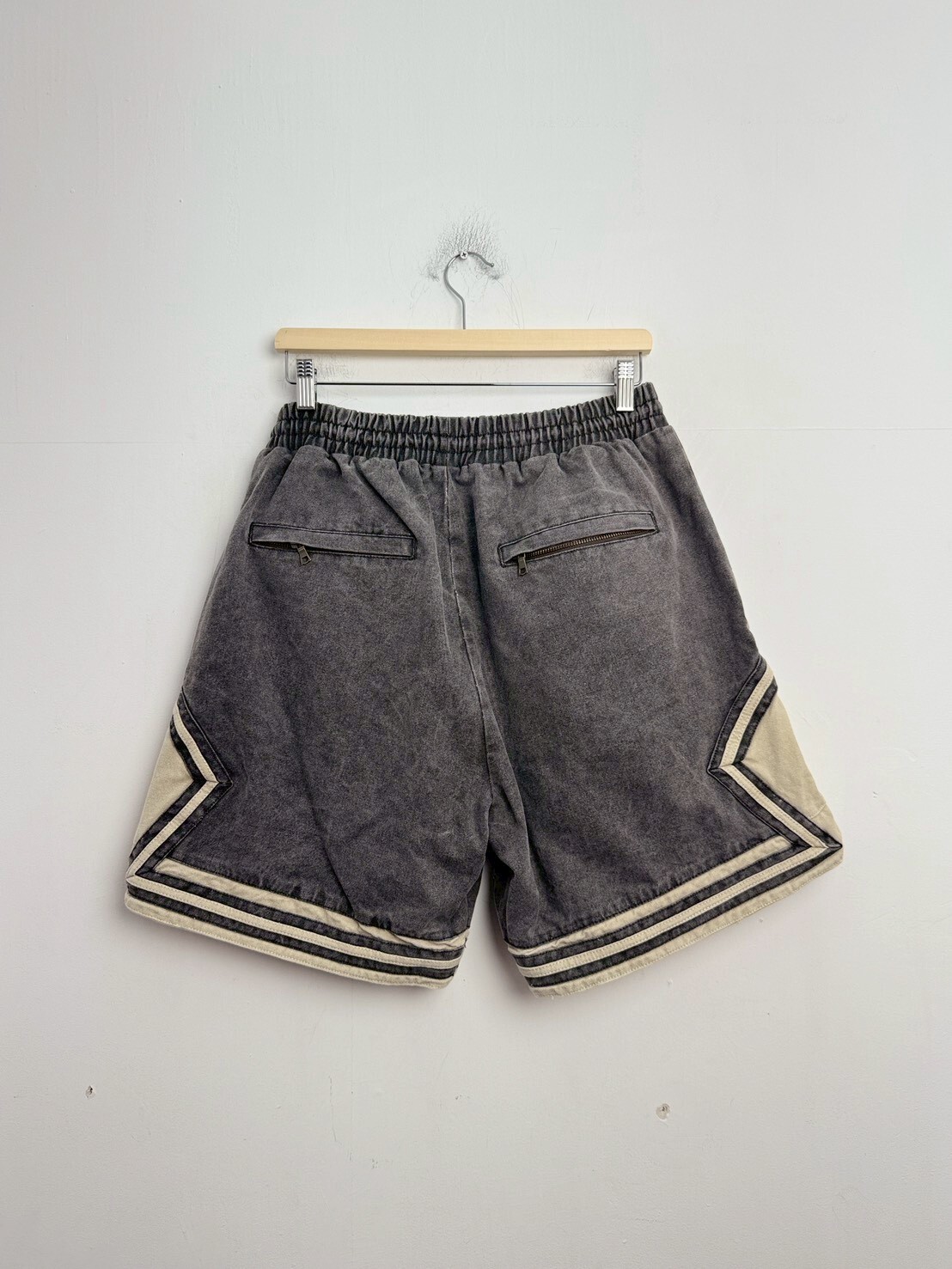 Conjure Black Denim Washed Chicago Shorts SIZE XL