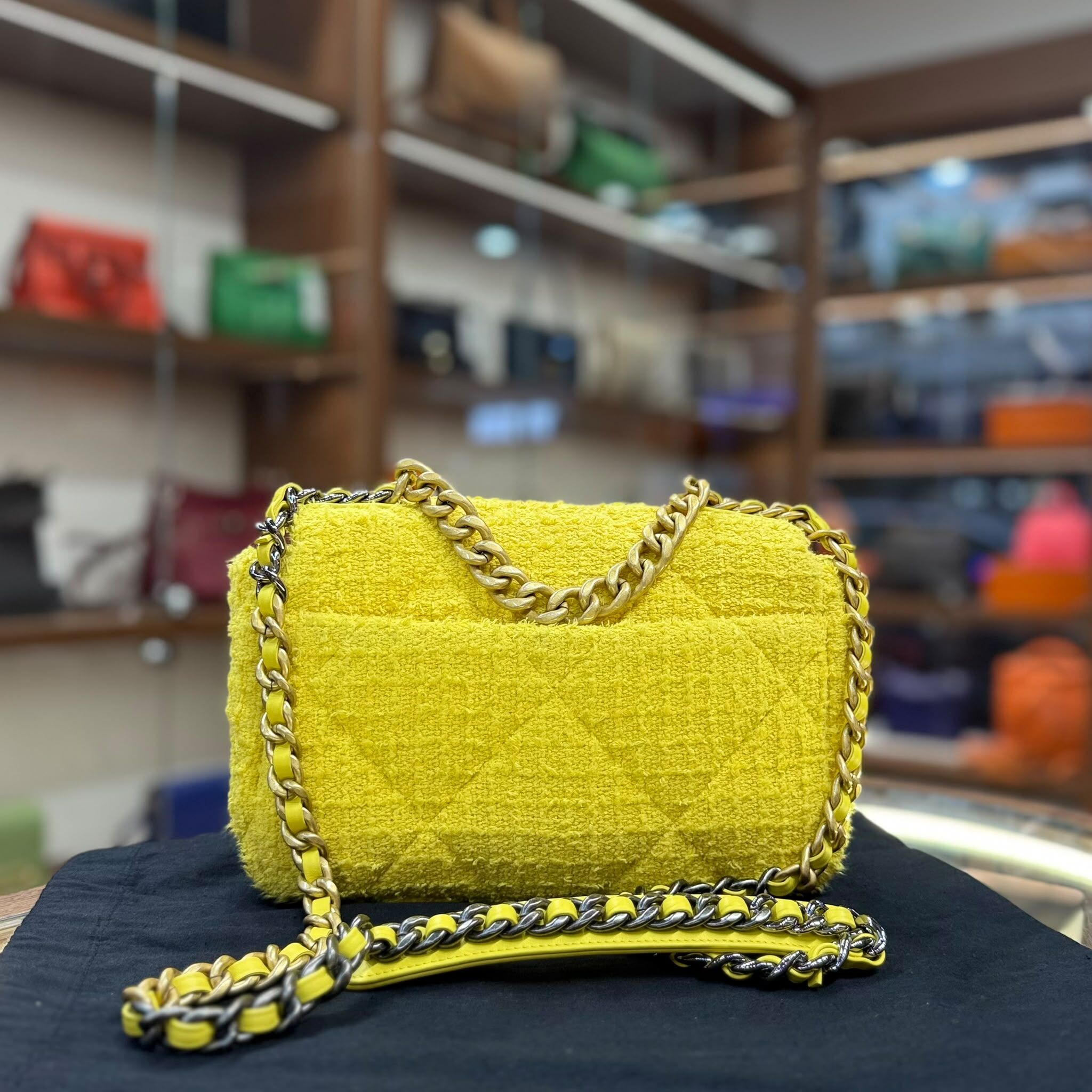 98%New Used Chanel 19 Small Tweed Flap Bag小雞黃斜紋軟呢 #香奈兒