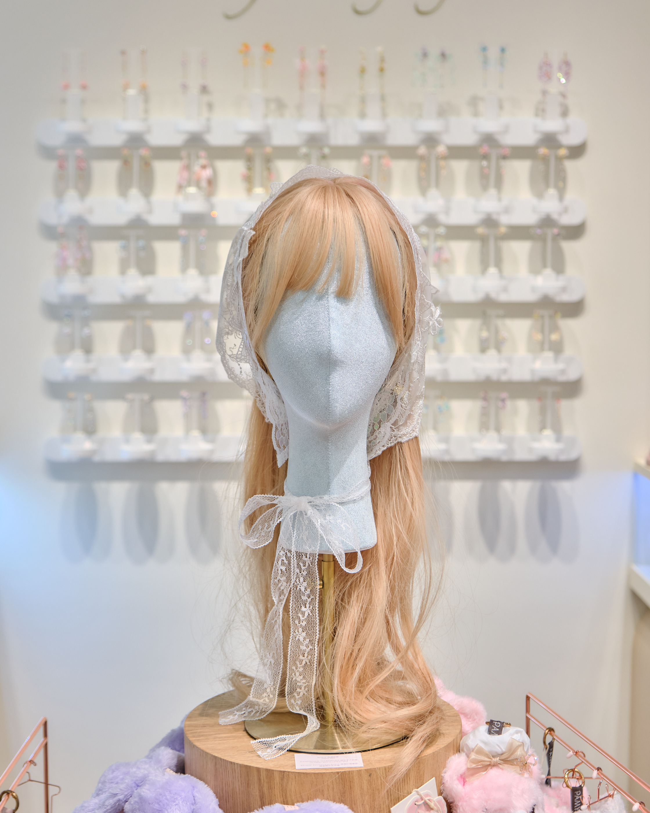 13709 Fairy Whisper Lace Veil