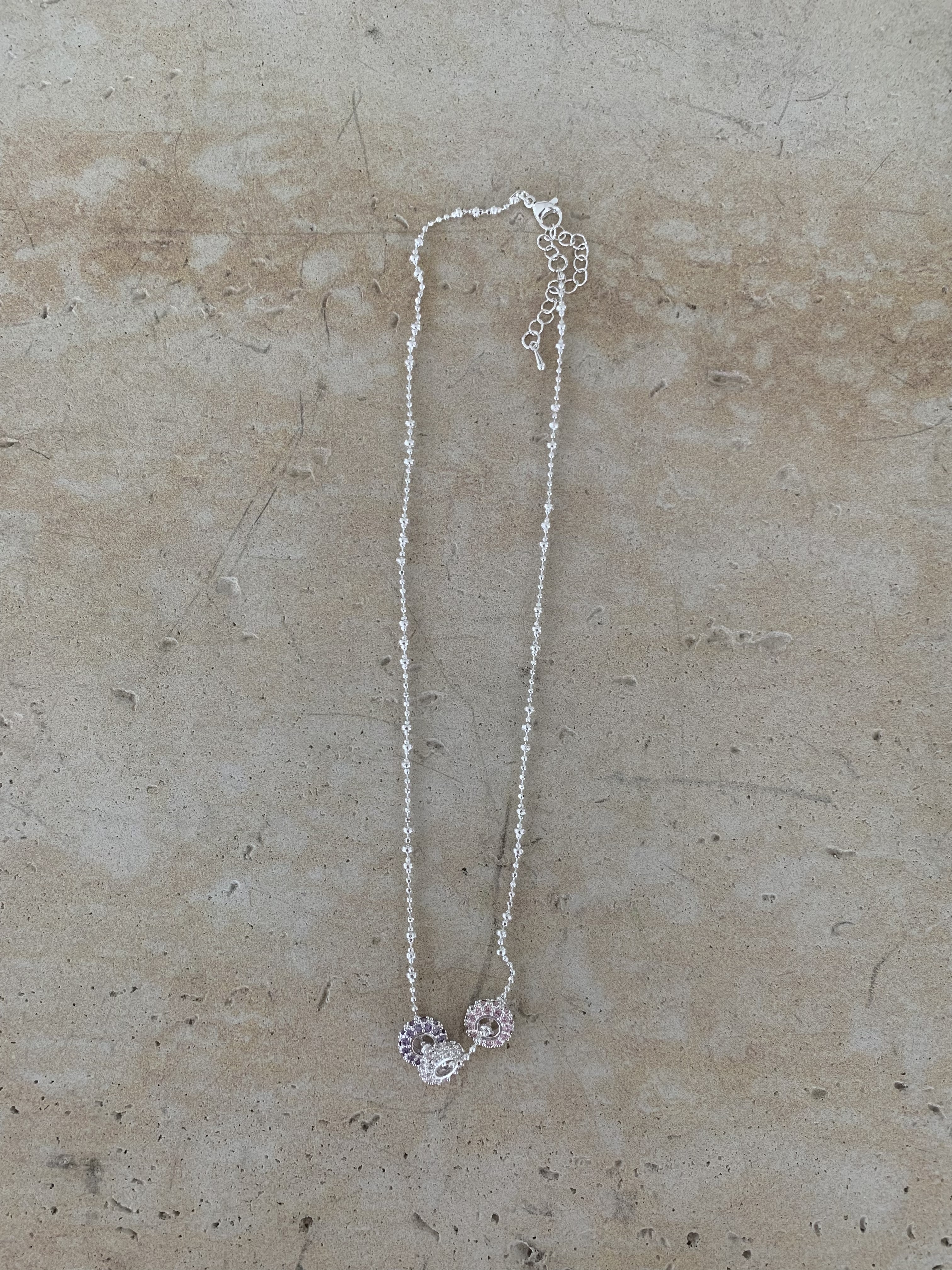A02 RHINESTONE TRIPLE CIRCLE NECKLACE