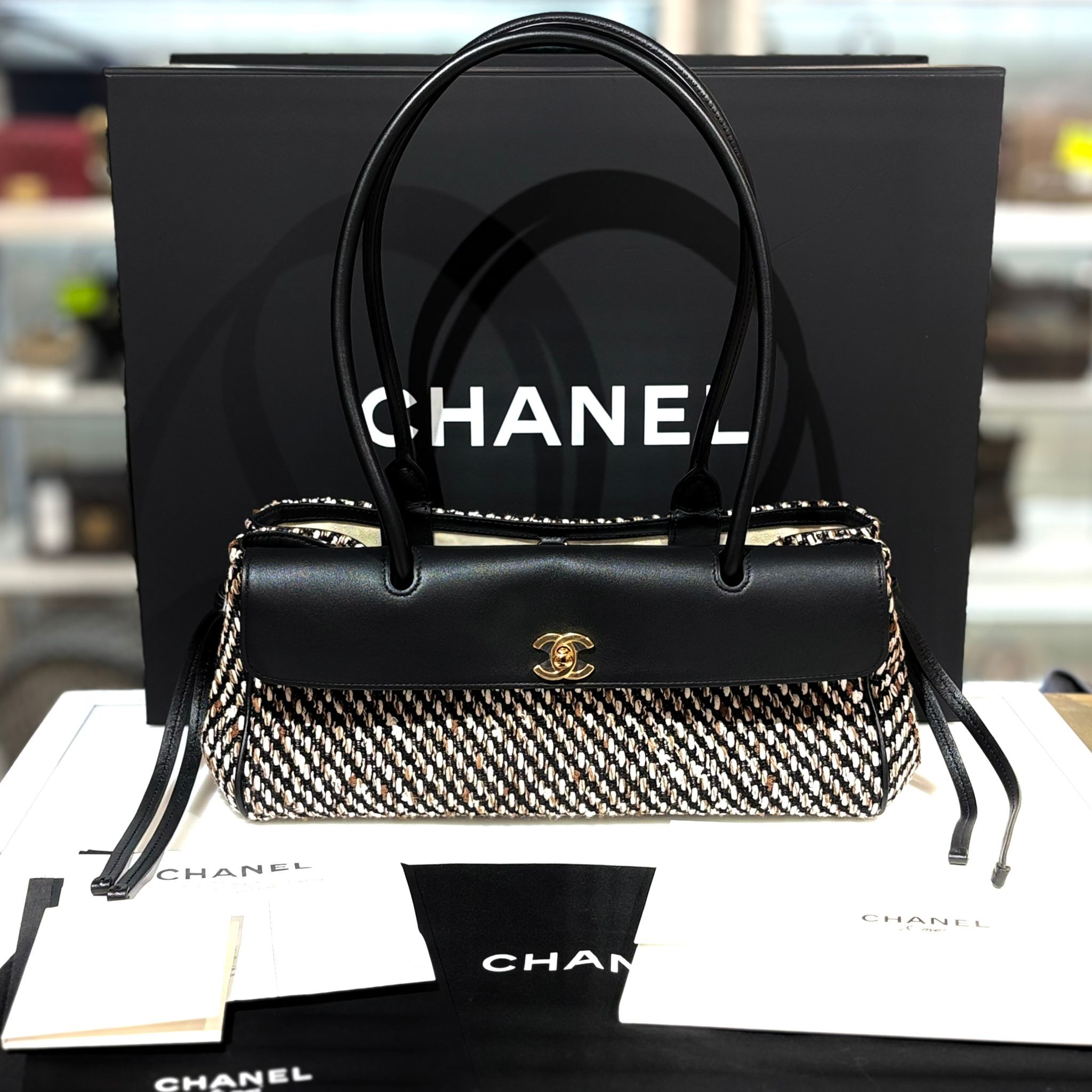 全新Chanel 26S 法棍包 AS6288 牛皮拼粗粒毛呢TWEED淡金扣 H2Uxxxx #BRAND NEW #香榭站正品