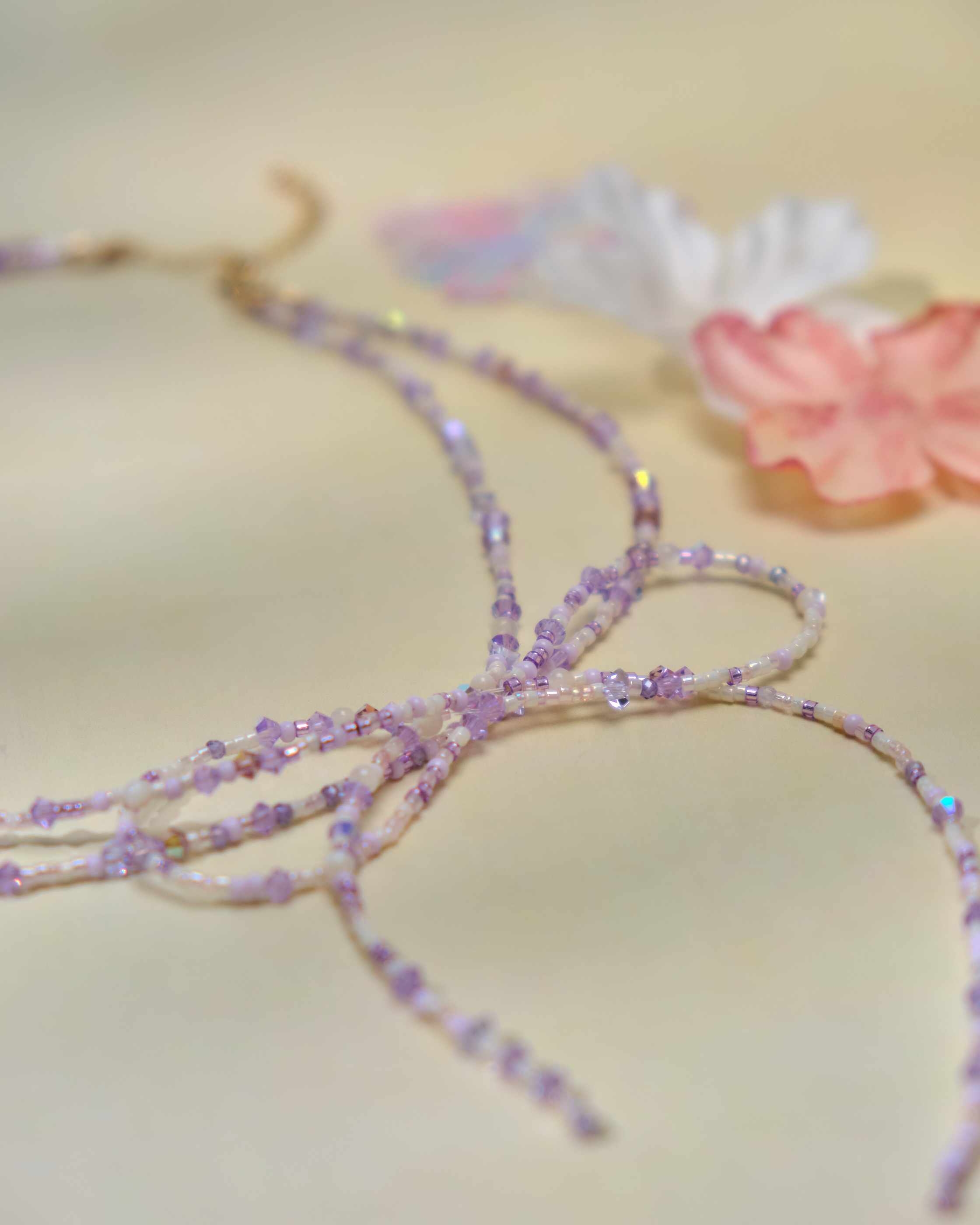 13651 Romantic Twinkly Bow Necklace
