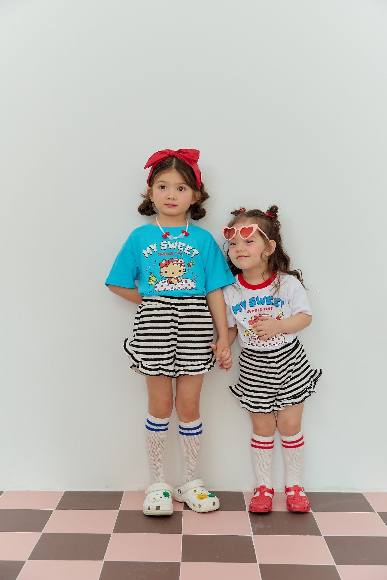 Sera Tube Swing Set