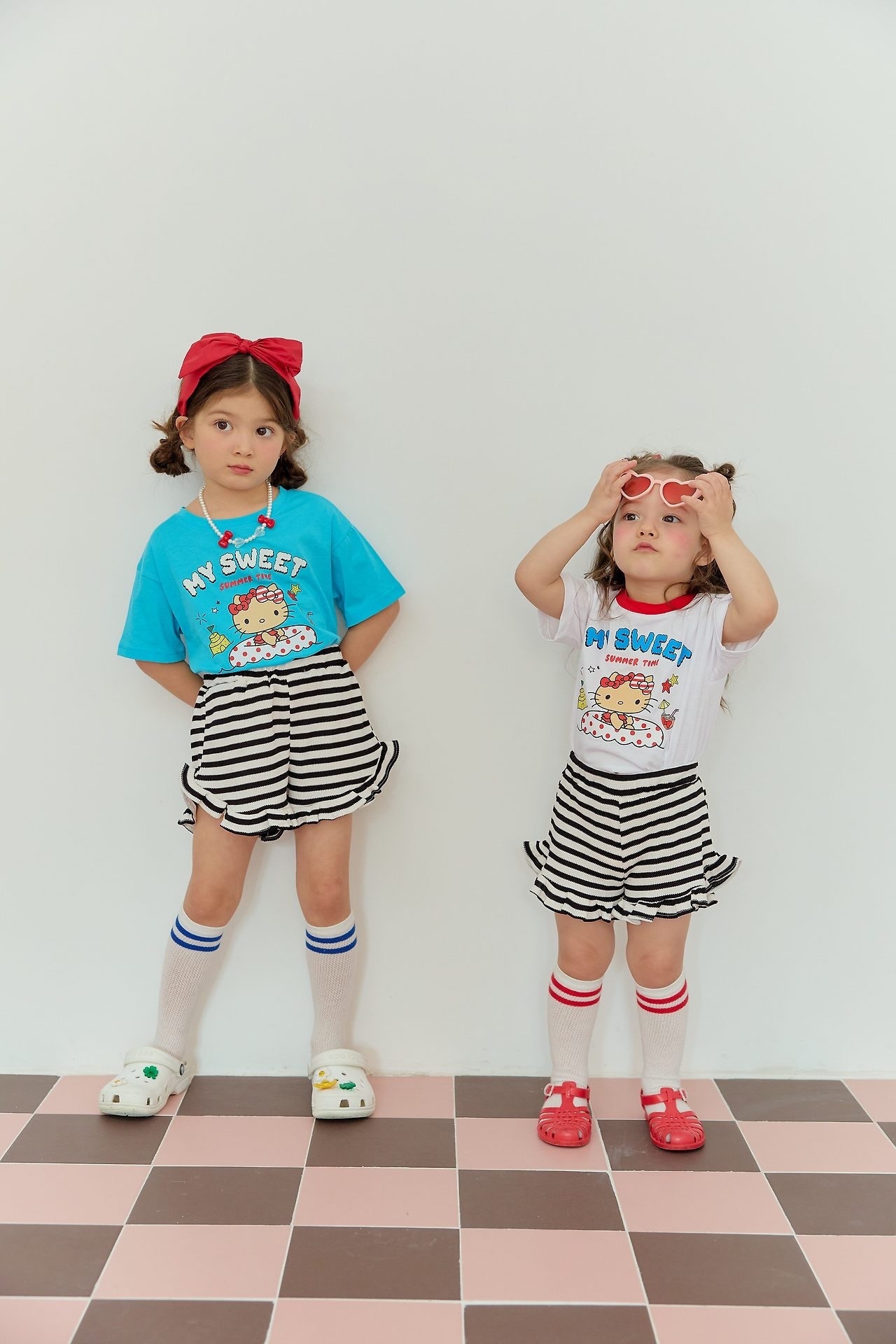 Sera Tube Swing Set
