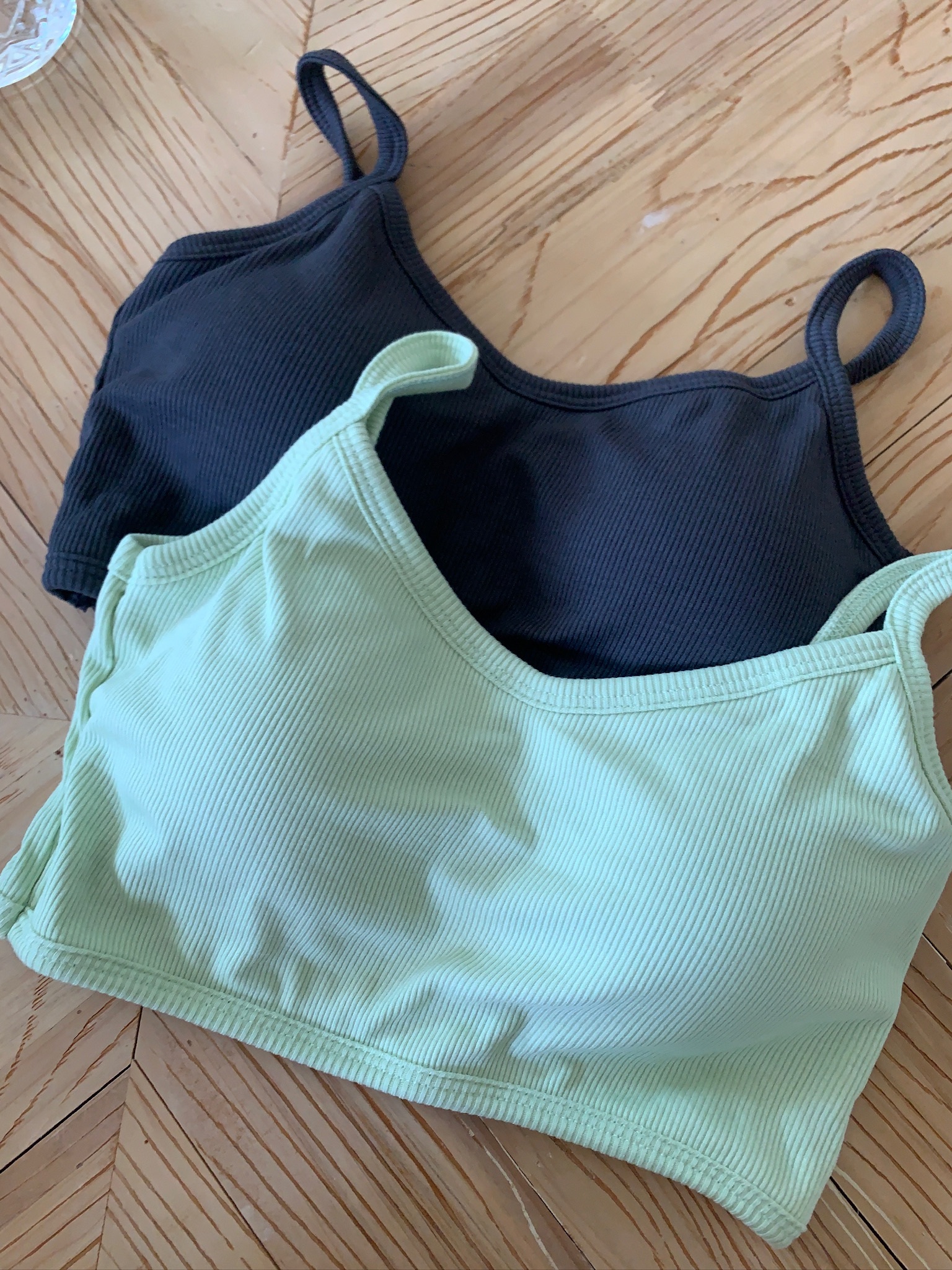 J04/ 短版Bra top