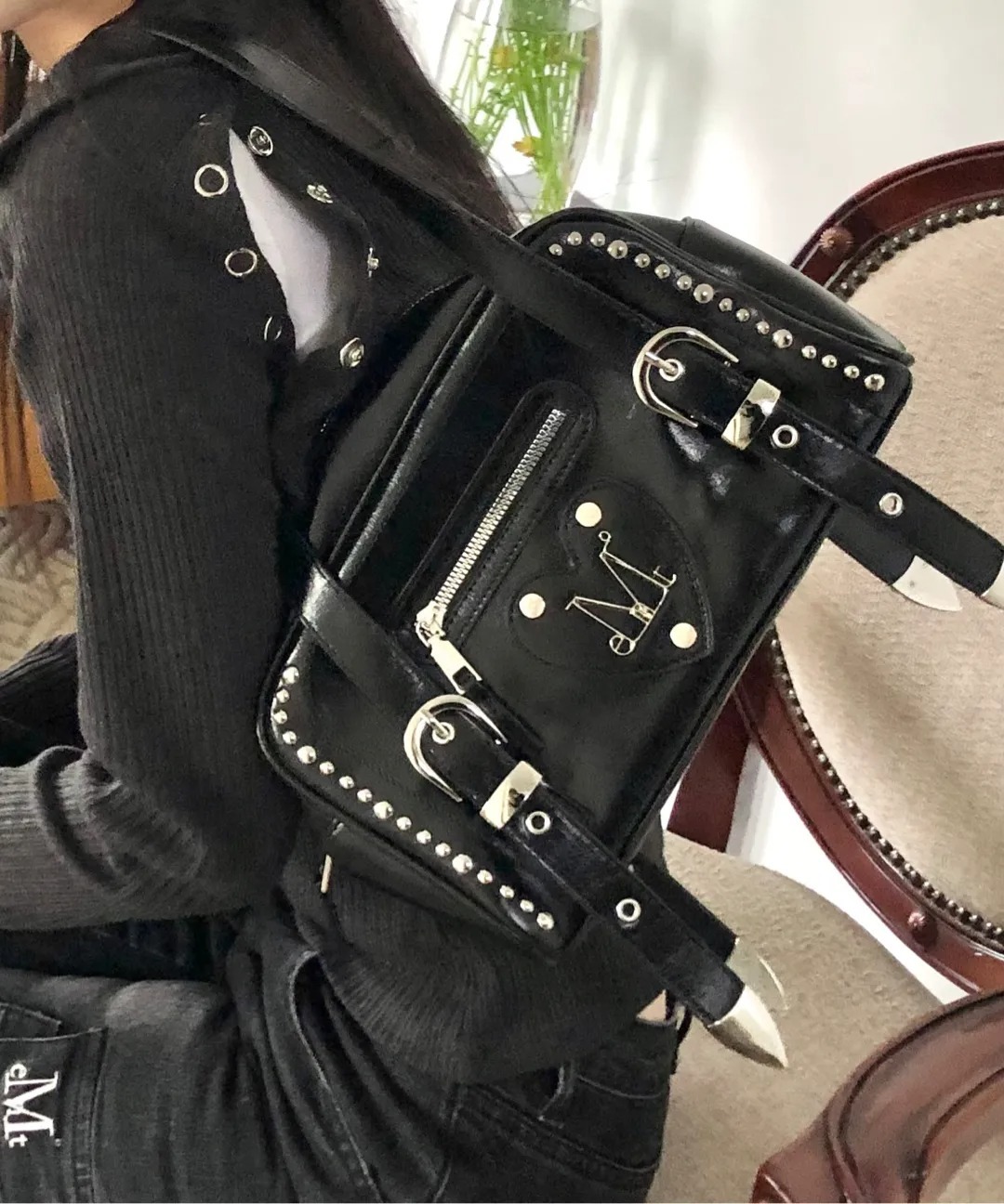 MUCENT KONIC METAL LOGO STUD SHOULDER BAG UNISEX