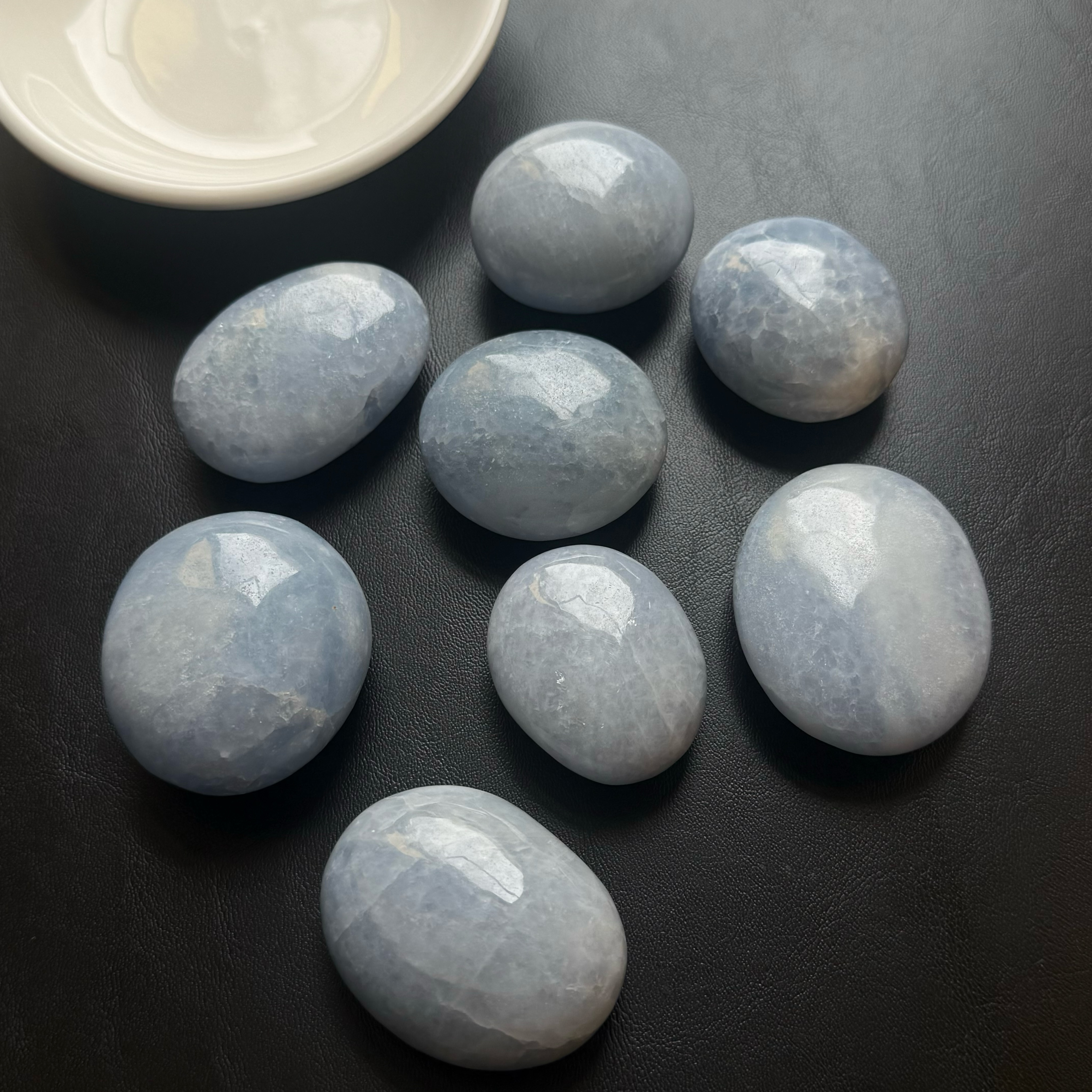 [原石] 天青石 水晶把玩