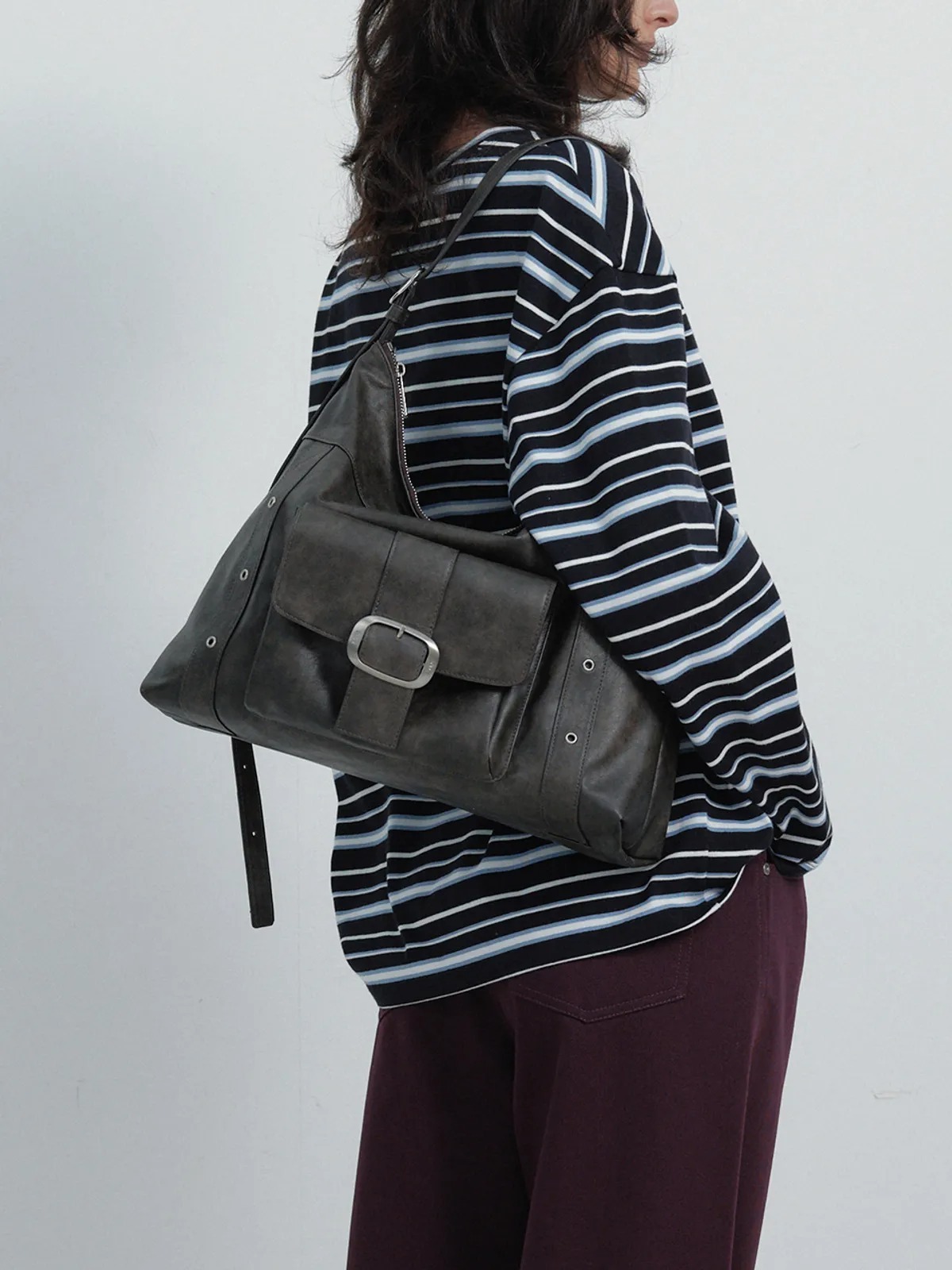 RAIVE Code Large Shoulder