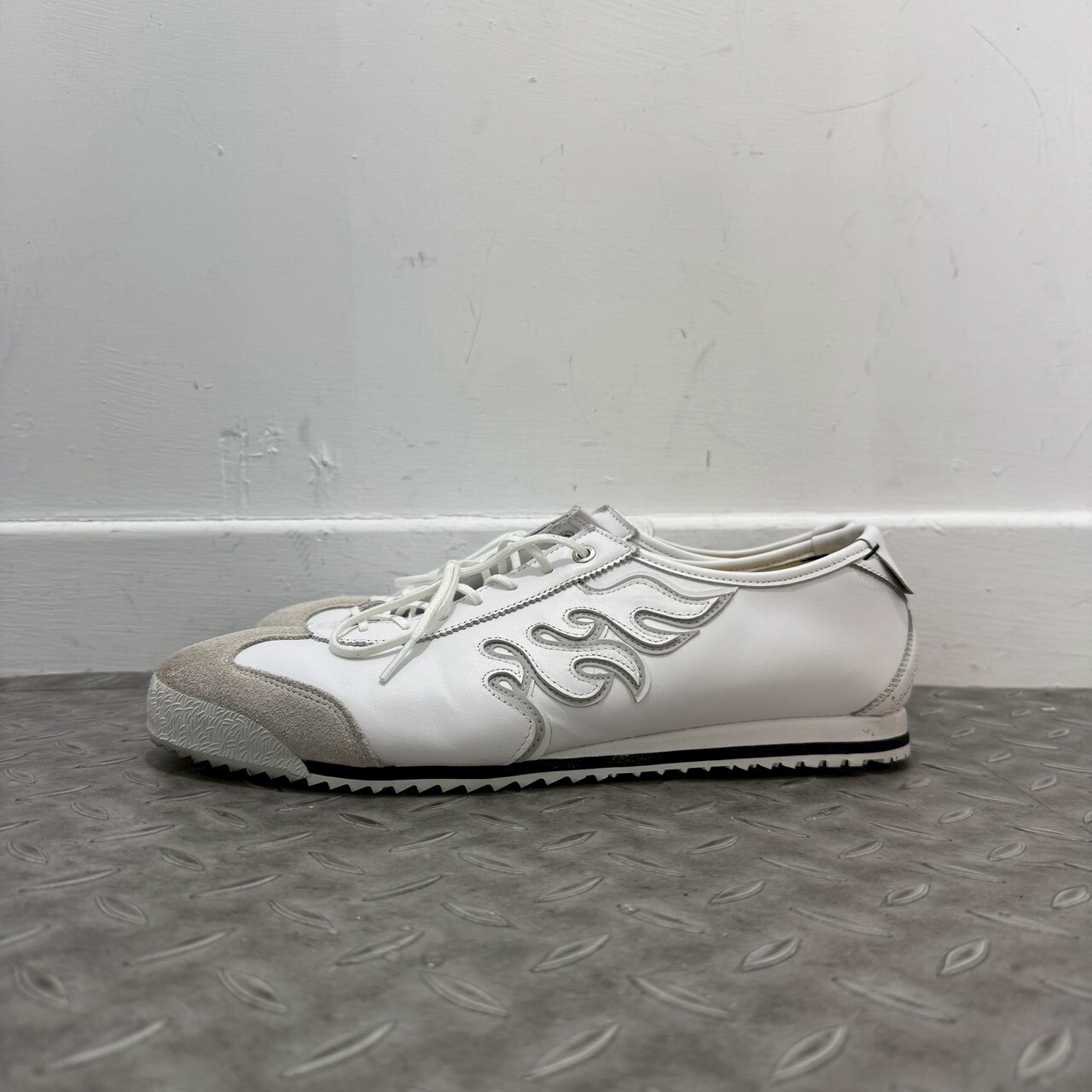 ONITSUKA TIGER MEXICO 66 FIRE SIZE 30CM