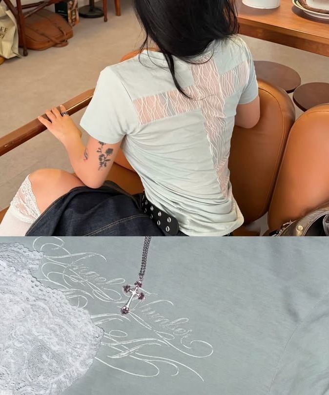 【預購】韓國代購 FANCY CLUB 蕾絲 十字架 Back Cross Tee 透視 雙面穿 草寫英文 修身上衣 短袖Tee 多色可選
