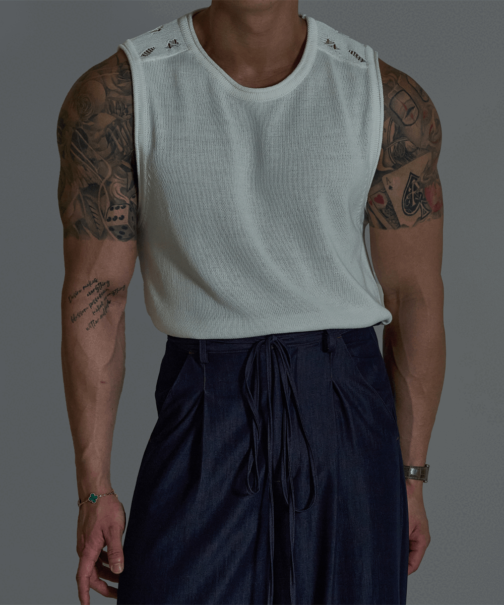 Damaged Vintage Knit Sleeveless