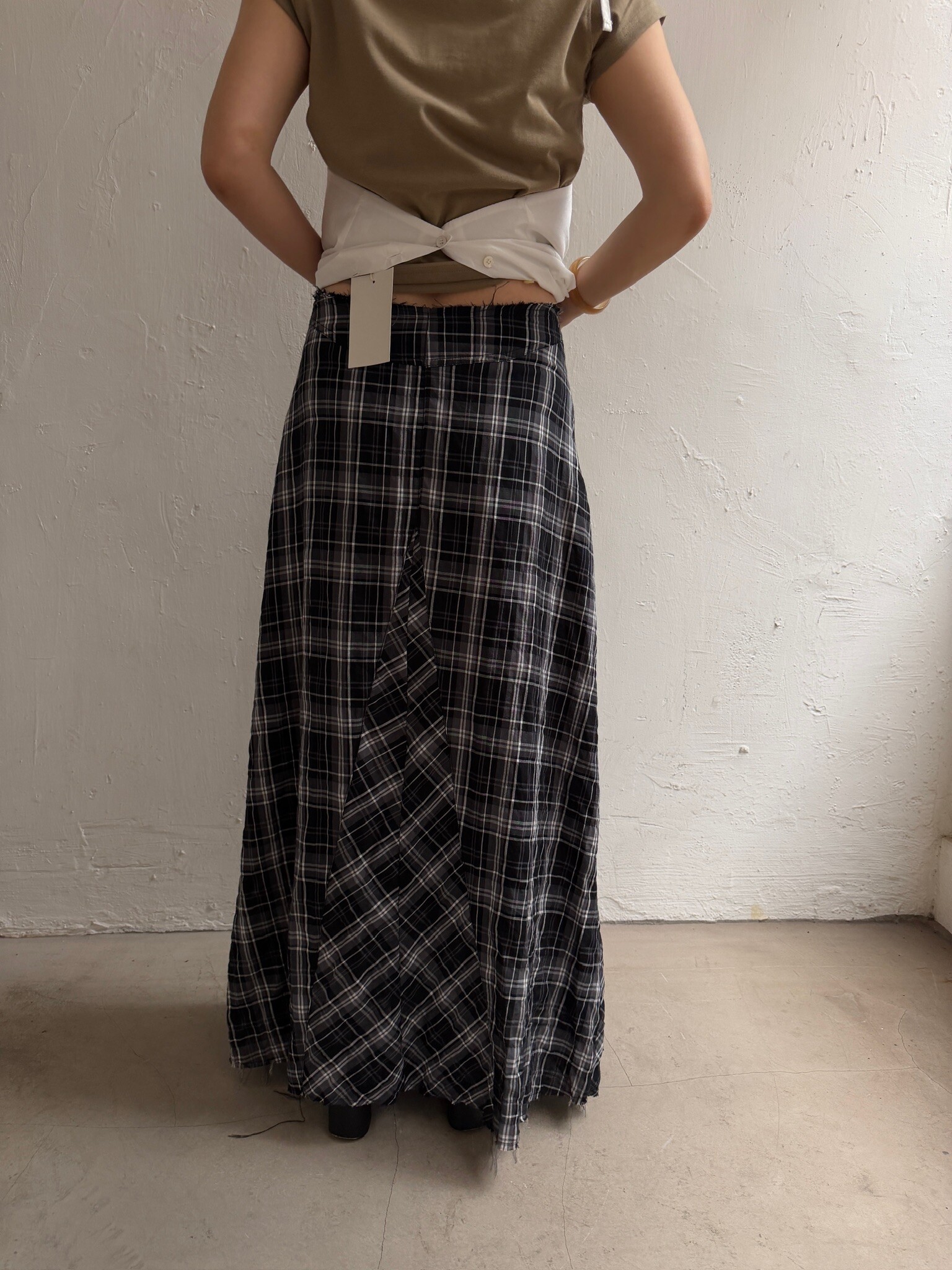 Checked long skirt