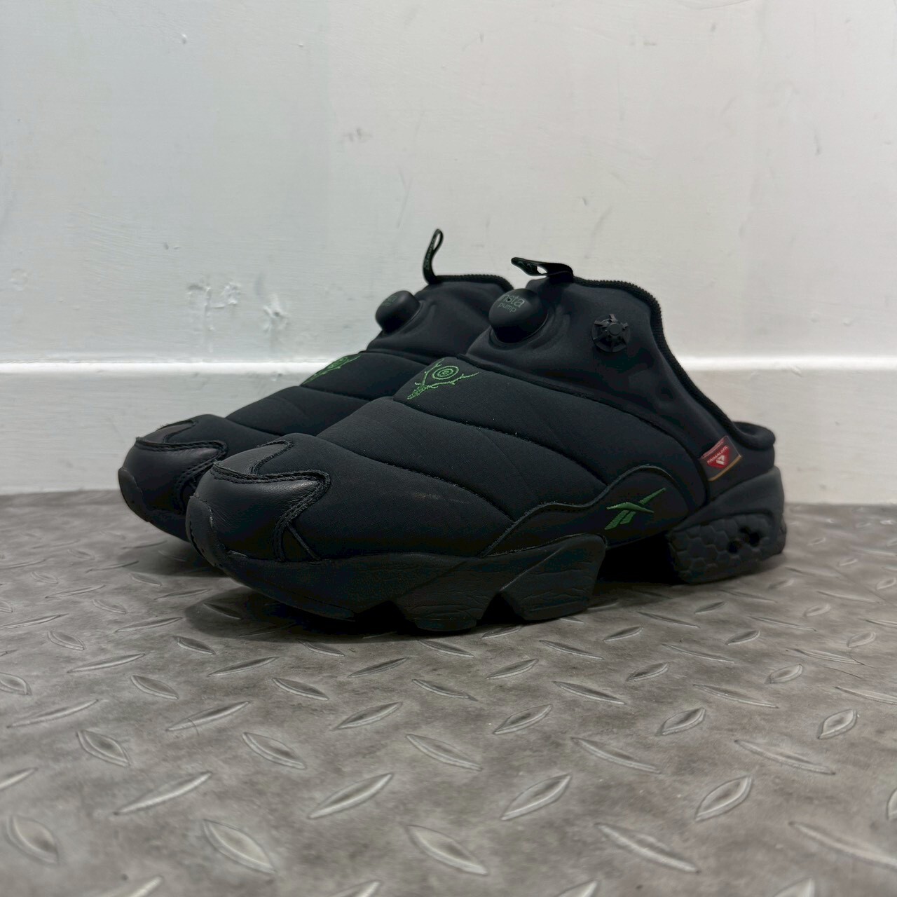 SOUTH2 WEST8 × REEBOK Instapump Fury Mule SIZE 30CM