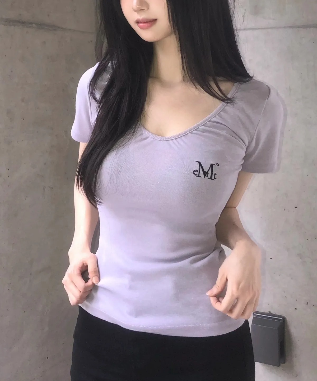 MUCENT MOVER V NECK SHIRRING HALF T