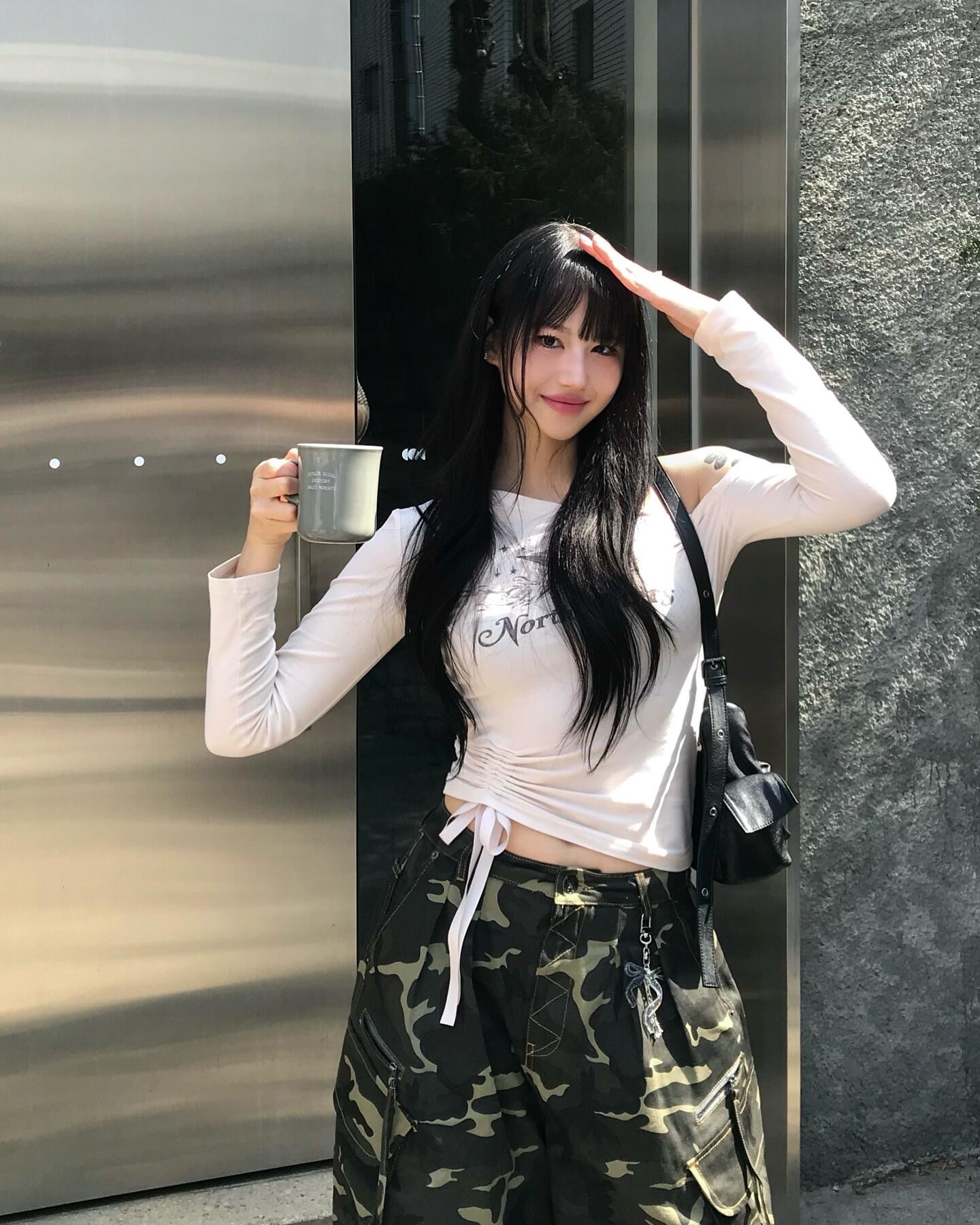 【預購】韓國代購 FANCY CLUB 金冬天同款 Cargo Lettering Bermuda Pants 百慕達 短褲 迷彩褲 aespa Winter 實著