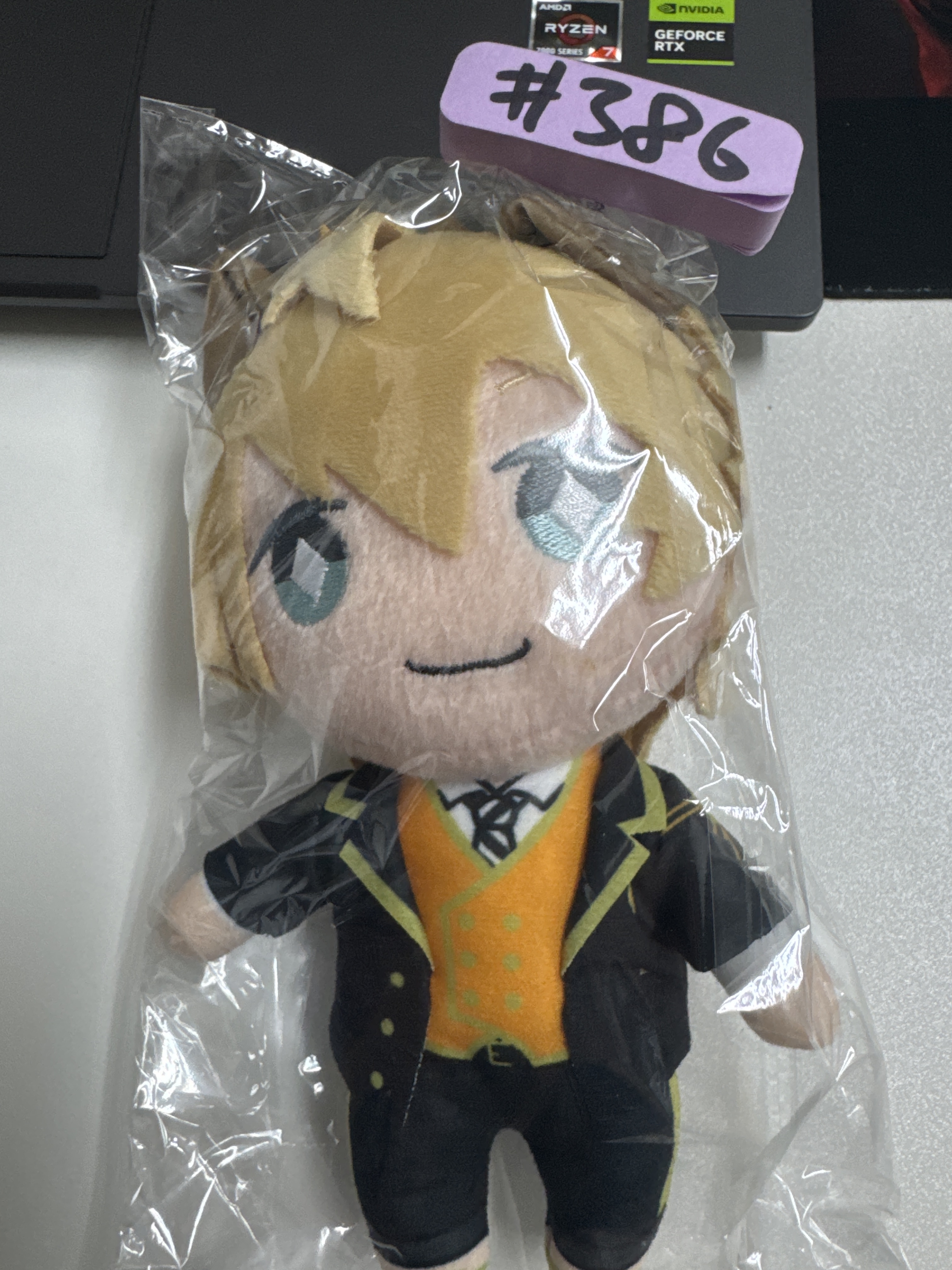 TWST RUGGIE 公仔 制服#386