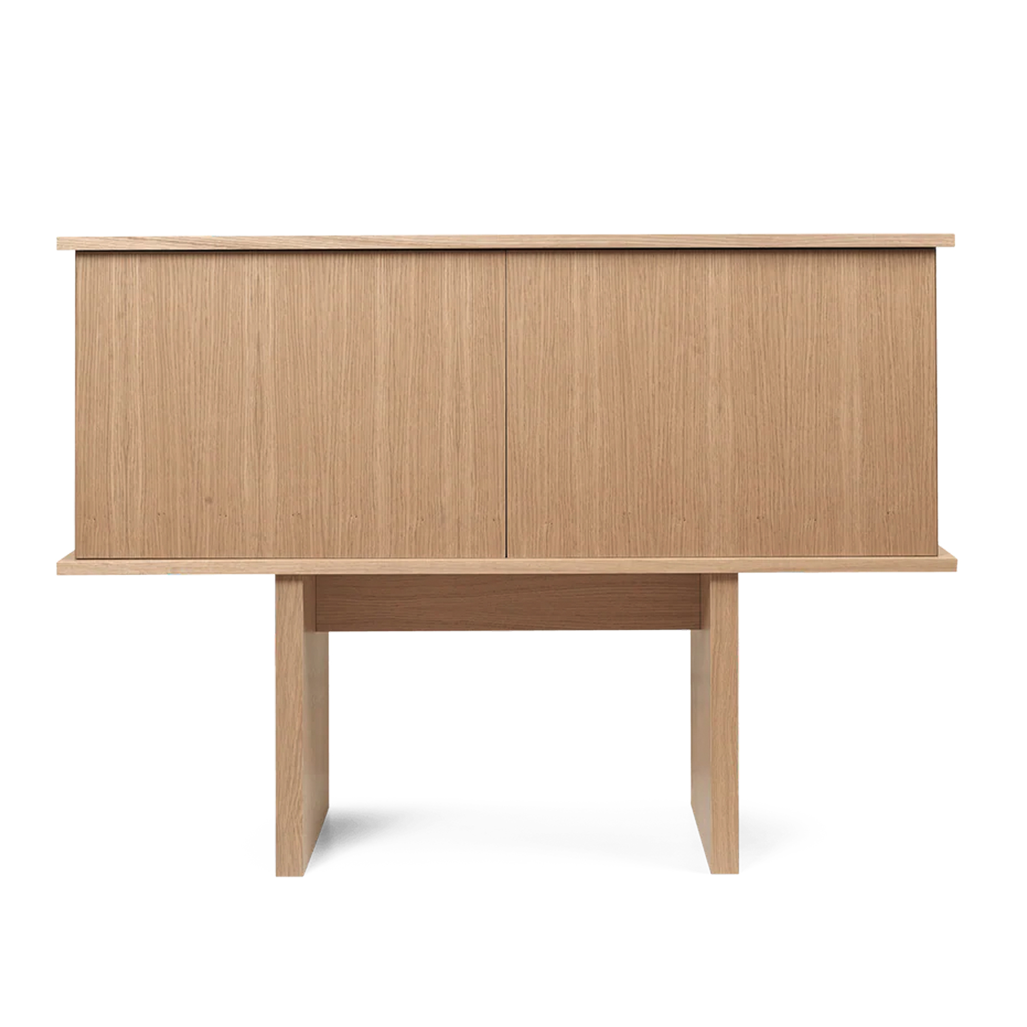 輕律 / 高腳餐櫃 by Ferm Living