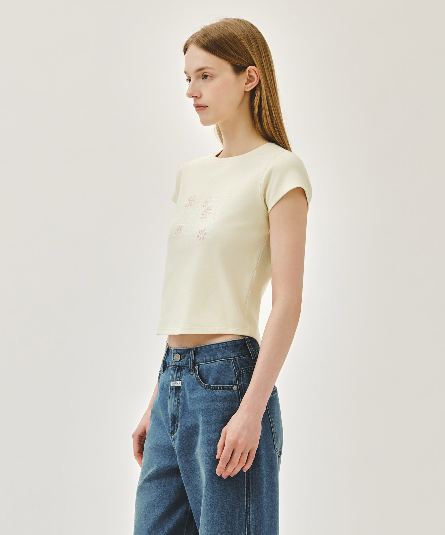 MFG 花卉Logo修身短版上衣｜女款Cap Sleeve Crop Tee｜夏季新品