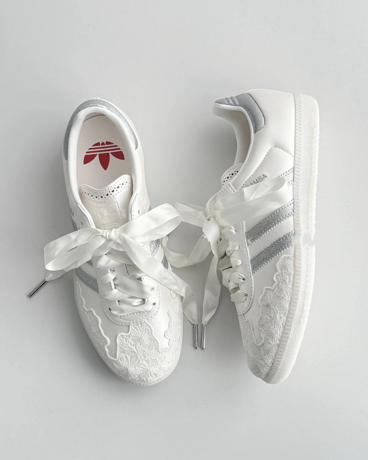 <想約會了>Adidas Original Samba OG 情人節限定 蕾絲 緞帶 白月光