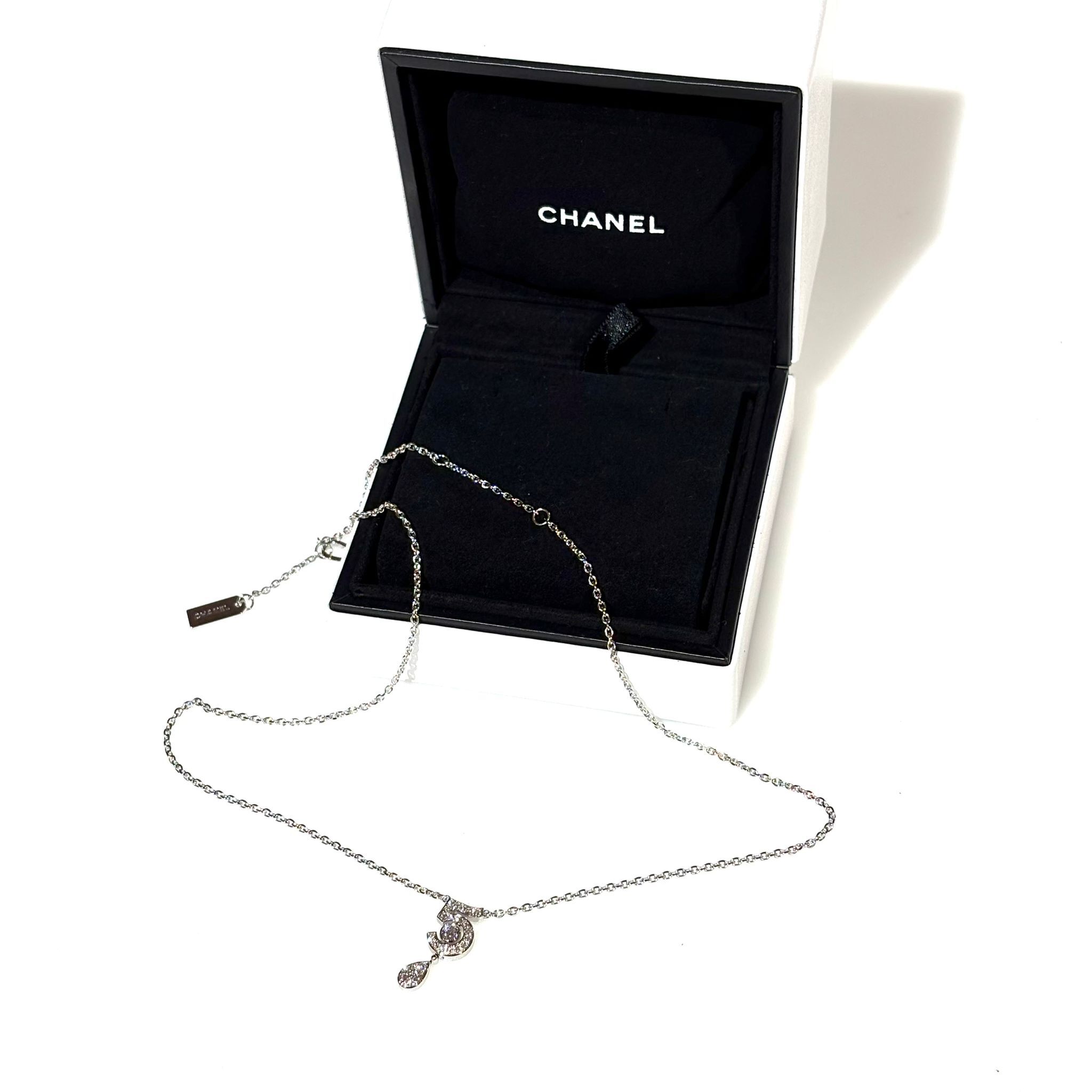 全新CHANEL ETERNAL N°5 頸鏈,  J11991 18K白金鑽石 0.34ct #BRAND NEW #香榭站正品