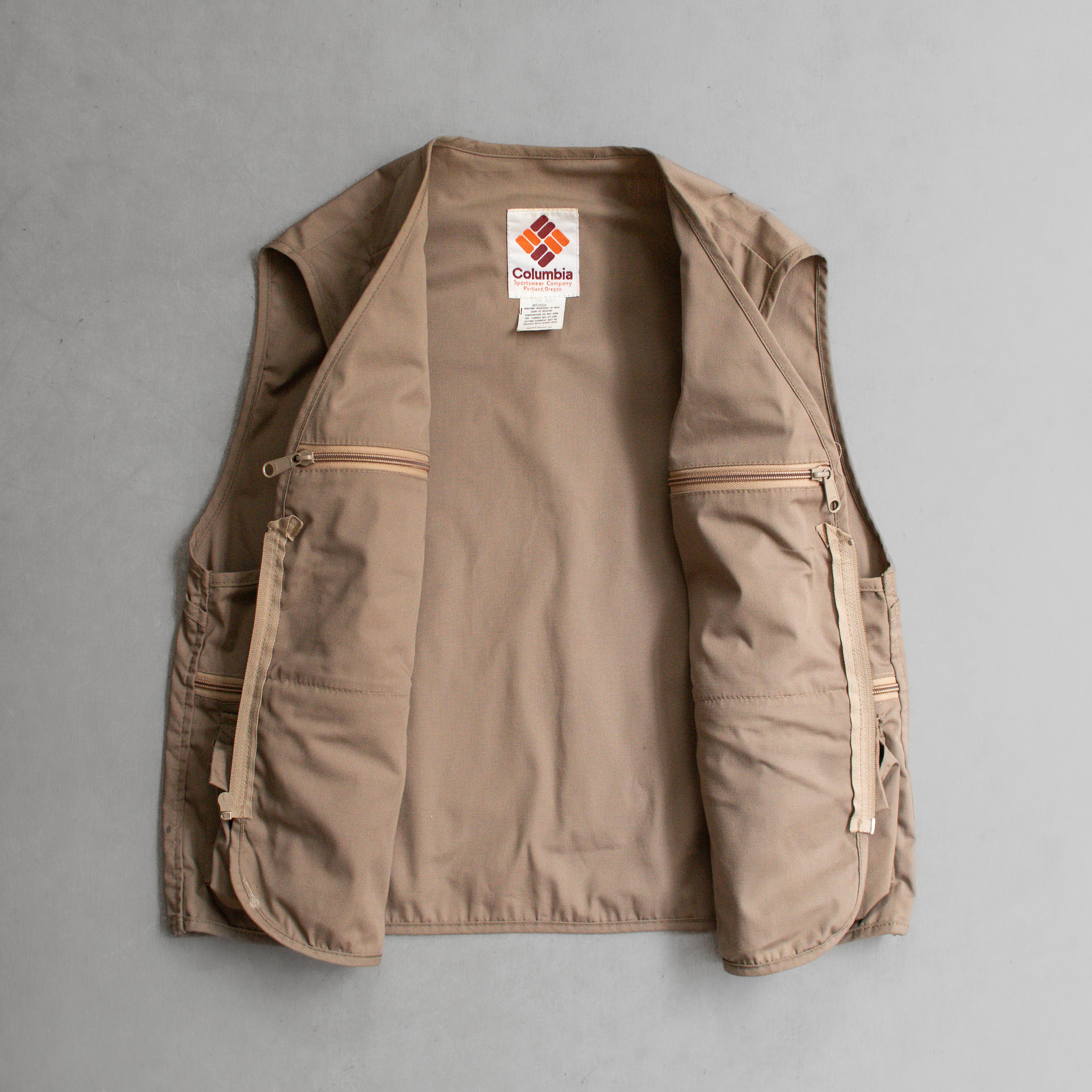 70-80S COLUMBIA FISHING VEST 美國 哥倫比亞 卡其 口袋 飛蠅 釣魚 背心 B