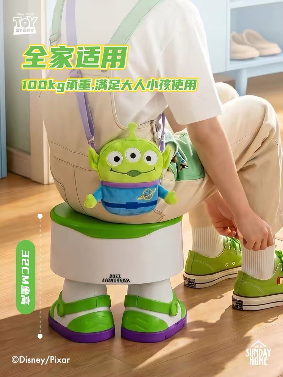 上海代購 ❘ SUNDAY HOME 迪士尼 巴斯光年 Buzz Lightyear 立體 造型 小矮凳 椅子 玩具總動員 Toy Story - 正版授權
