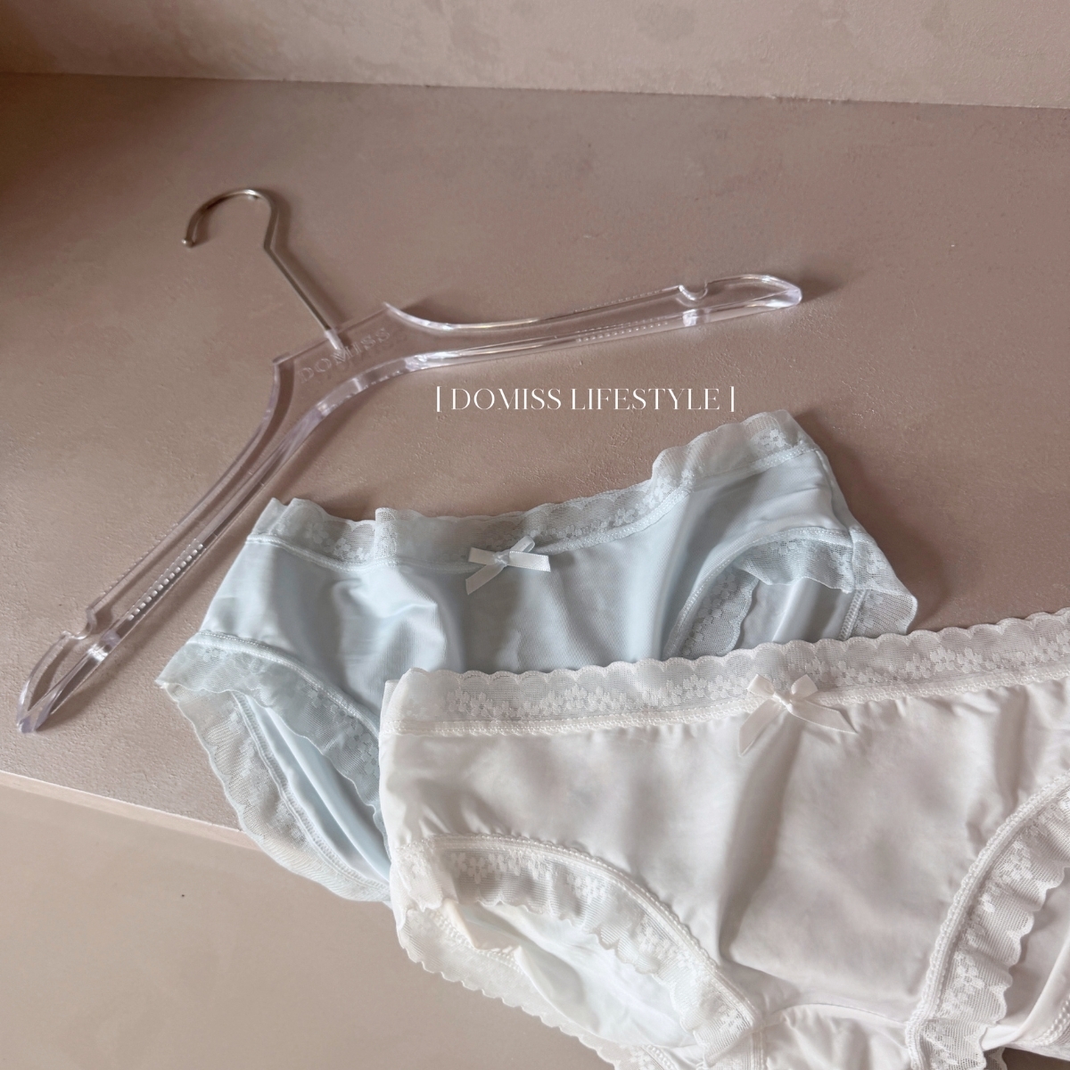 【蕾絲花邊】DOMISS親膚舒適蝴蝶結內褲 少女感低腰內褲(現貨)