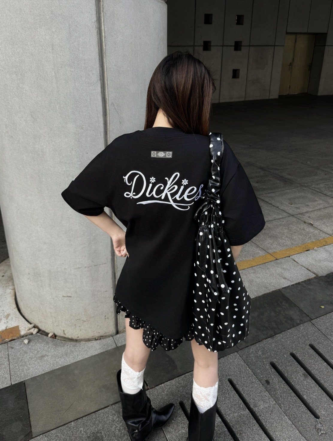 <現貨> DICKIES 經典 LOGO 小花 美式 重磅 刺繡 黑短T DKU262NKT597BK