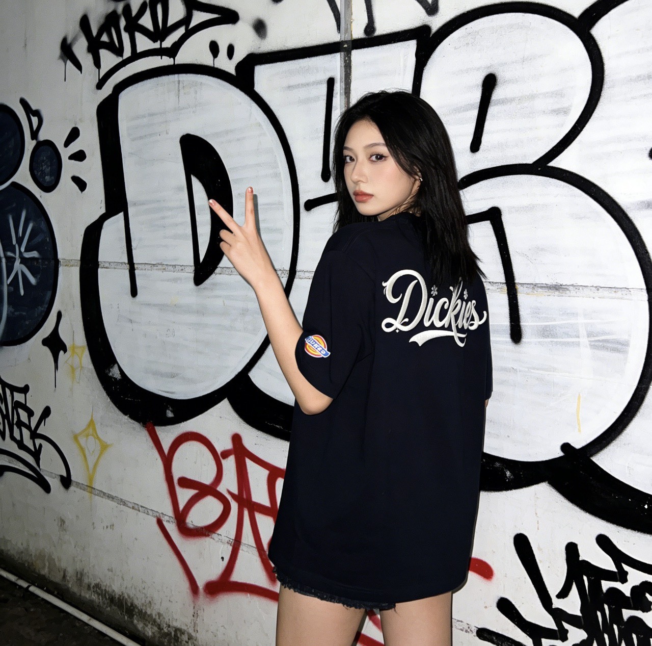 <現貨> DICKIES 經典 LOGO 小花 美式 重磅 刺繡 黑短T DKU262NKT597BK
