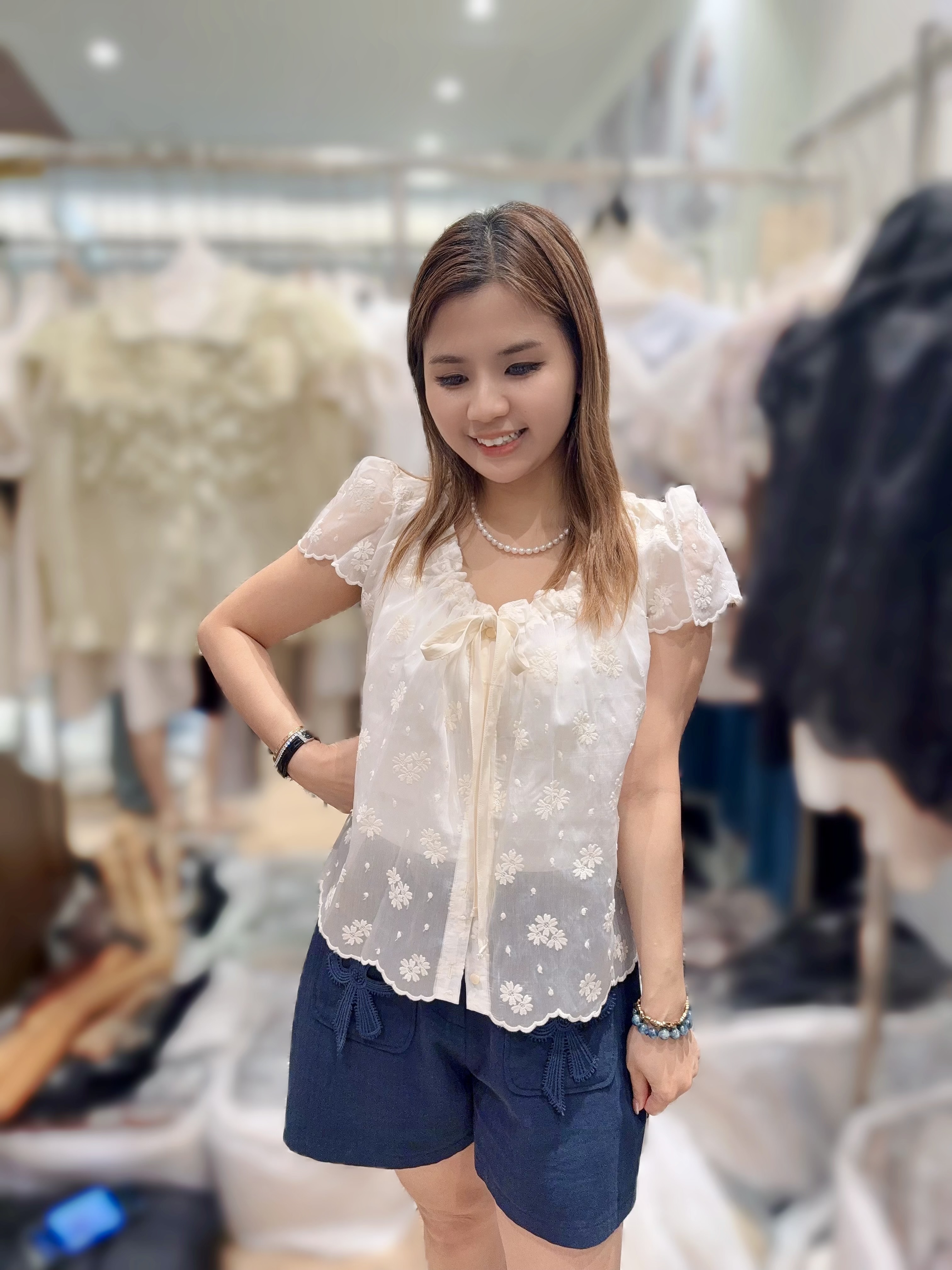 FT32 胸42 -50長21.5 $549 (一口價)