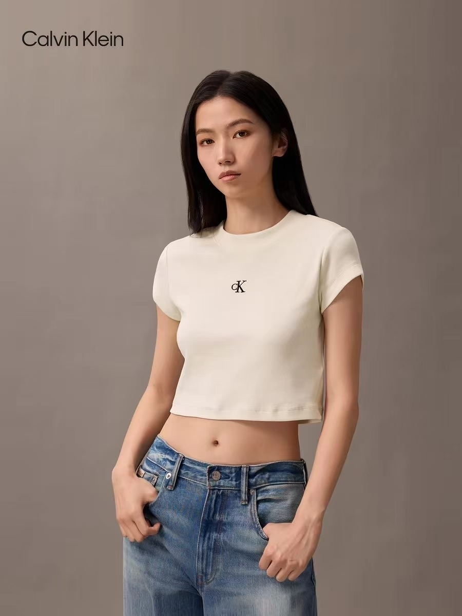 Calvin Klein 短身 Tee 女款 #6-11