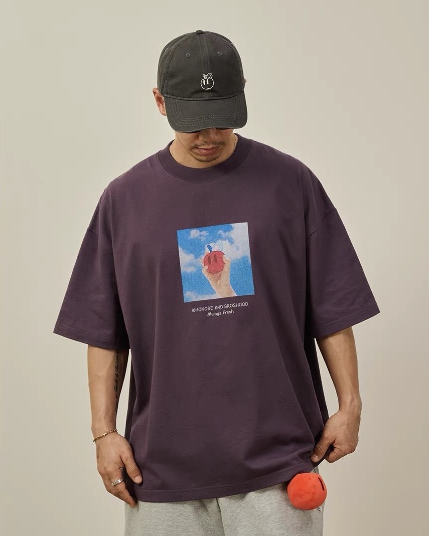 #預購 Broshood x JoeNg whonose 聯名系列 直噴印花 蘋果照片短踢 兩色