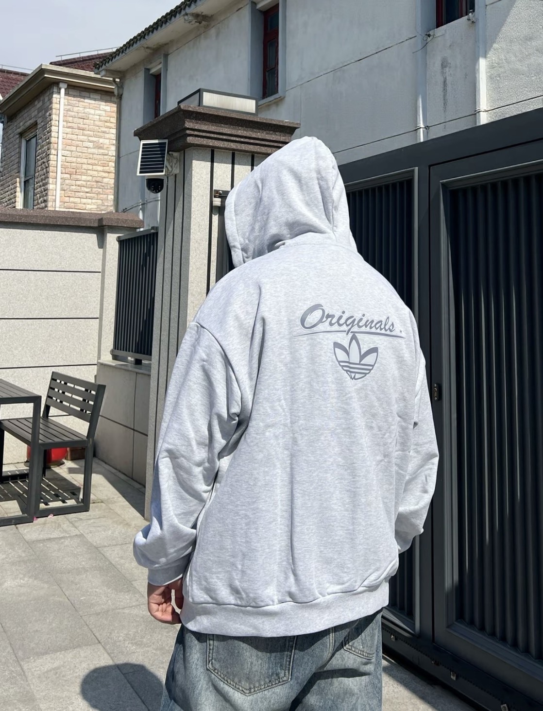 adidas Originals 後背大Logo草寫 棉外套 KG8508