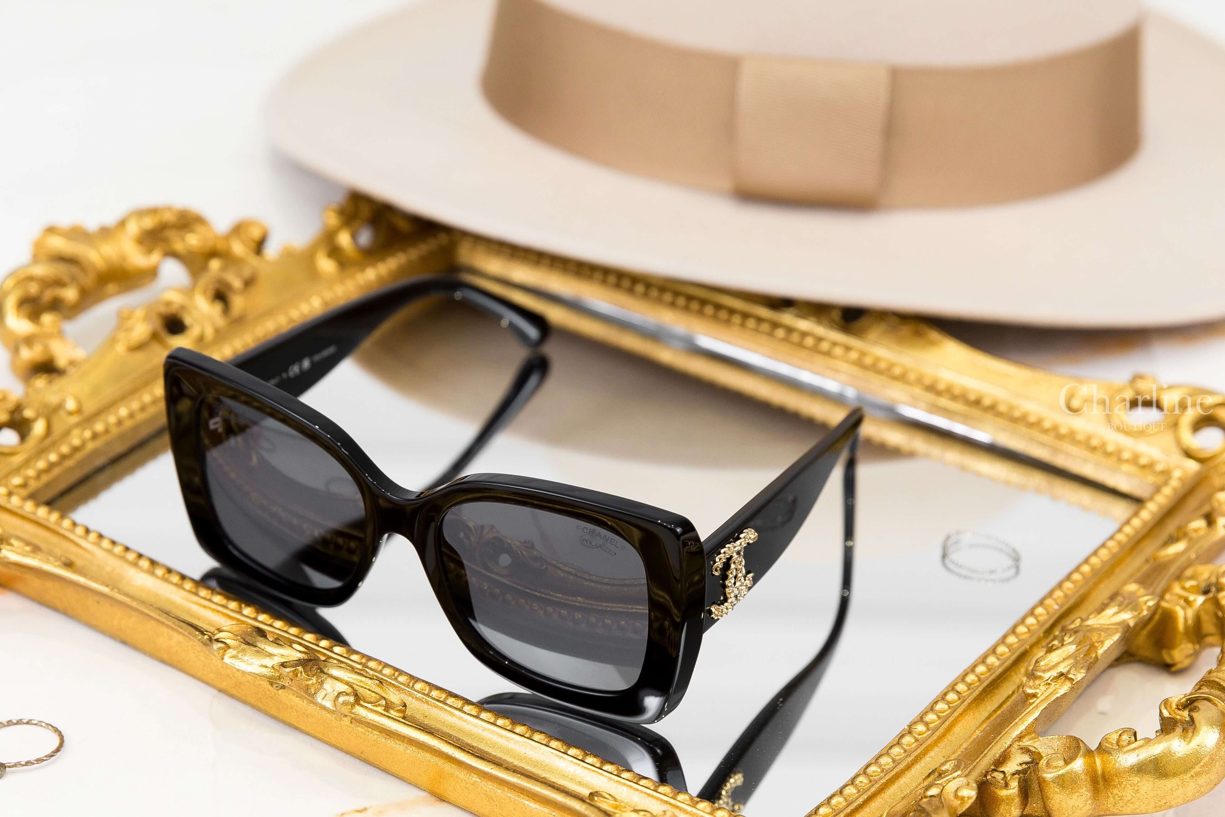 Chanel Square Sunglasses 黑色方框灰色鏡片側邊金色簍空圓圈CC太陽眼鏡-Charline Boutique 精品代購