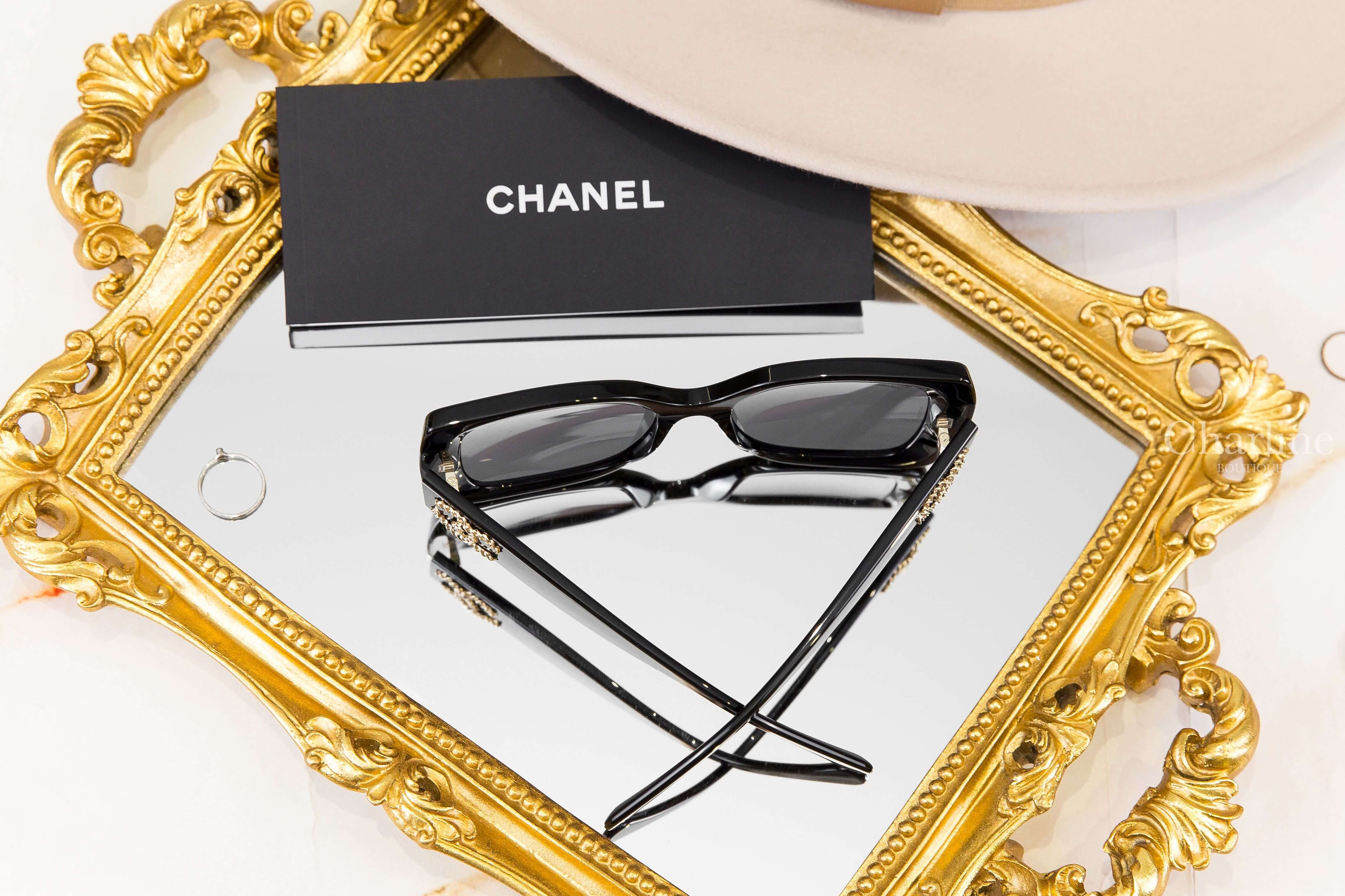 Chanel Square Sunglasses 黑色方框灰色鏡片側邊金色簍空圓圈CC太陽眼鏡-Charline Boutique 精品代購