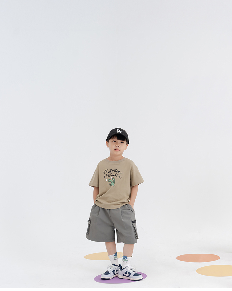 Children's shorts with belt and pleats, available in two colors, sizes M/L/XL.【04130332】in stock+pre-order