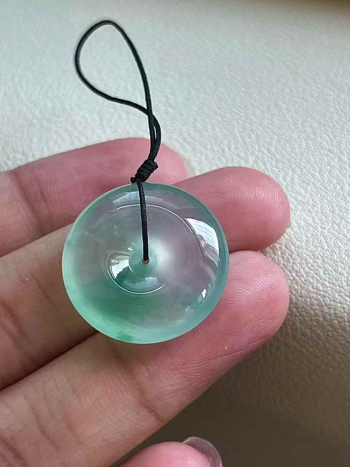 65374 翡翠飄花平安扣 (20.6mm直徑)