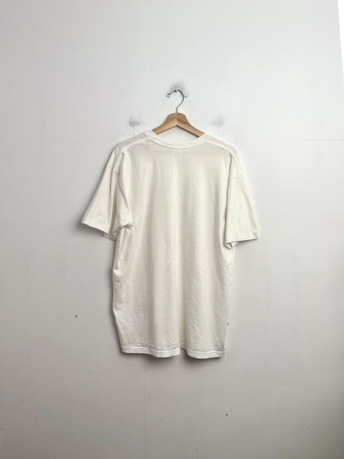 SUPREME BURBERRY BOX LOGO TEE SIZE XL