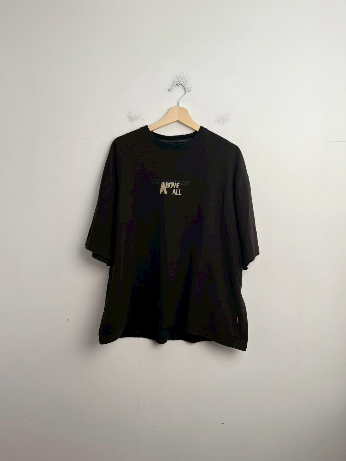 GOOPiMADE Lucifer - “THE PRIDE” TEE TEE SIZE 3