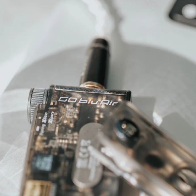 iFi Audio GO blu Air small Size but serious circuitry
