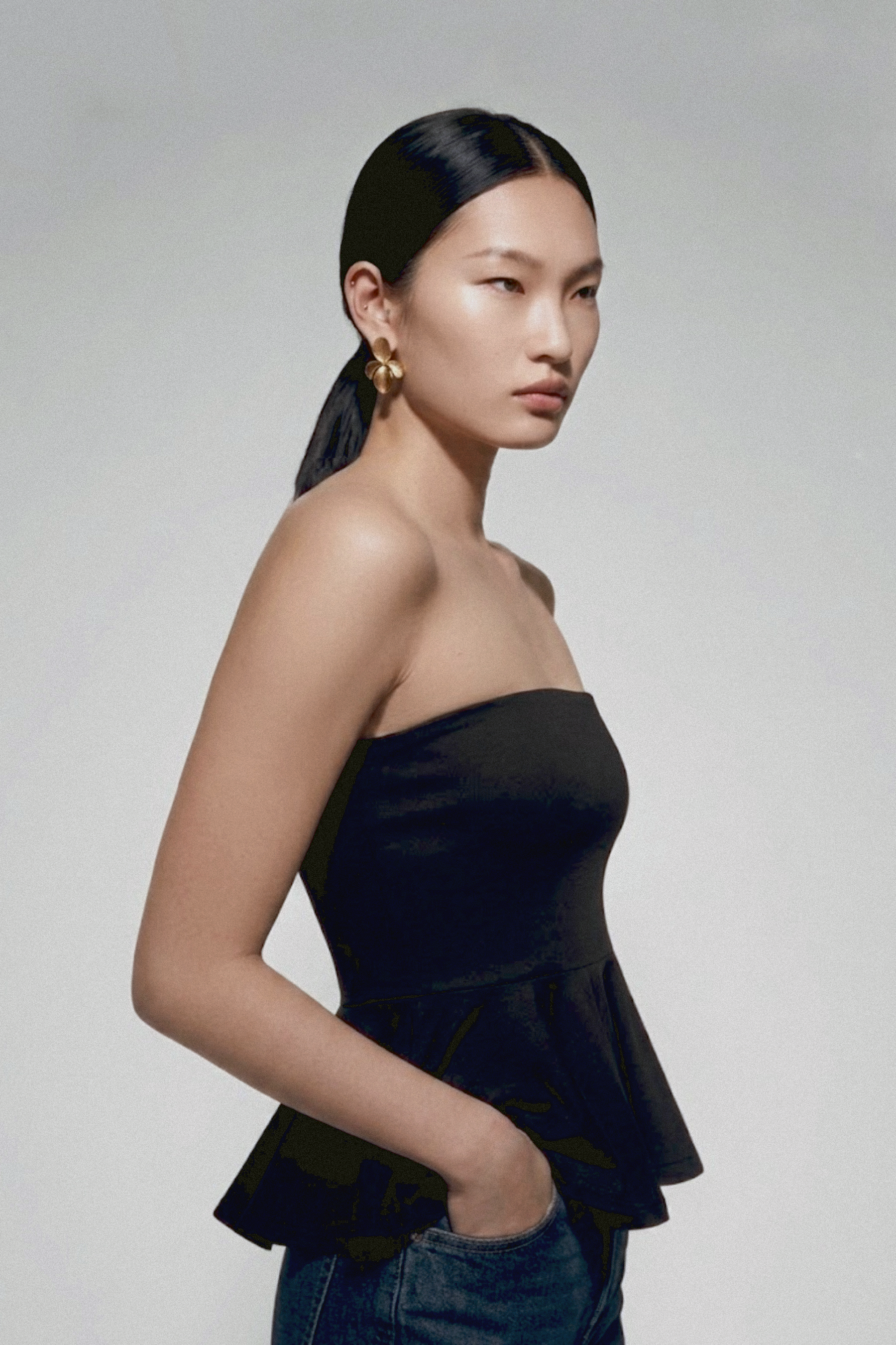 High - Stretch Sculpting Peplum Tube Top