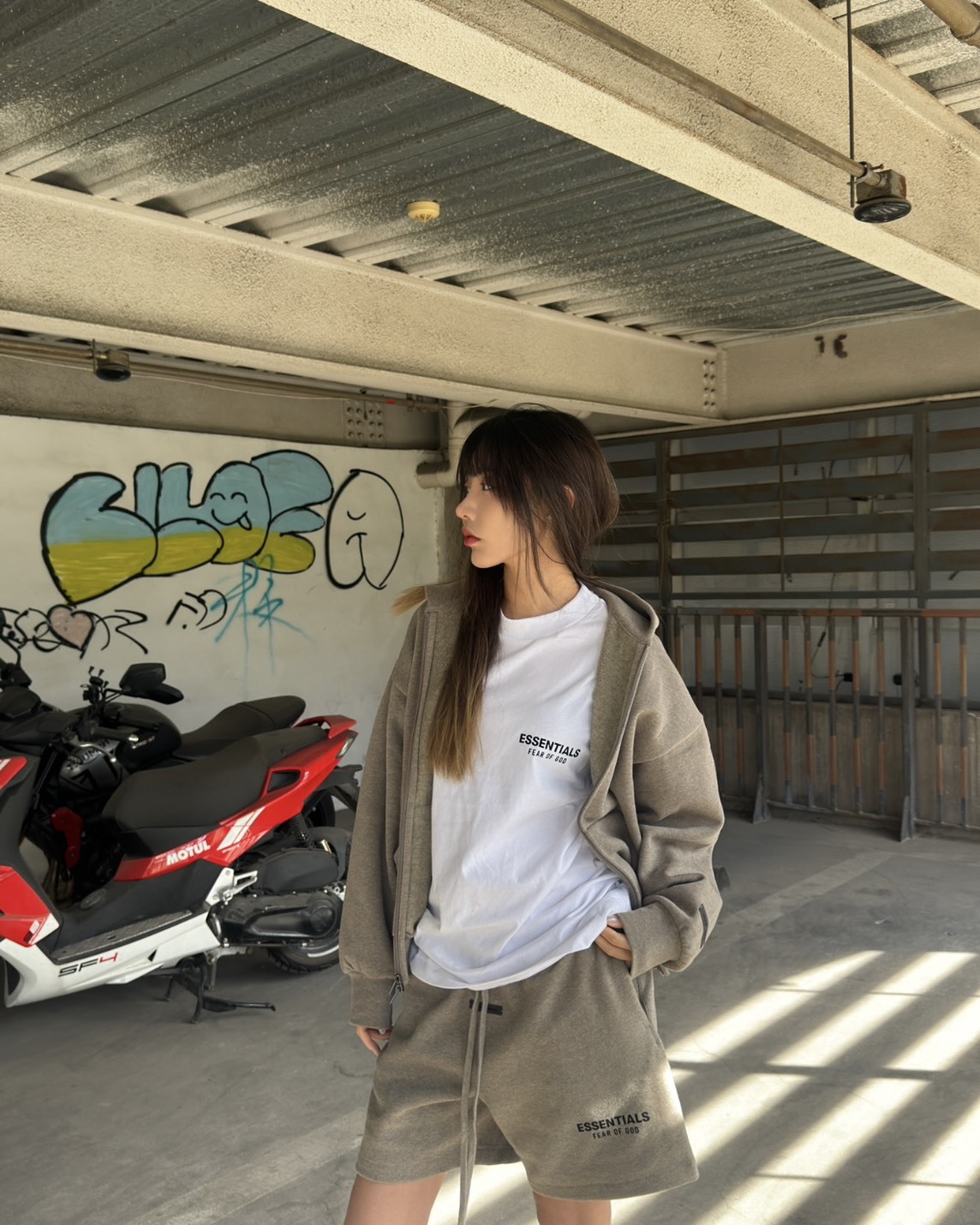 Fear of God Essentials 棉褲 短褲 兩色