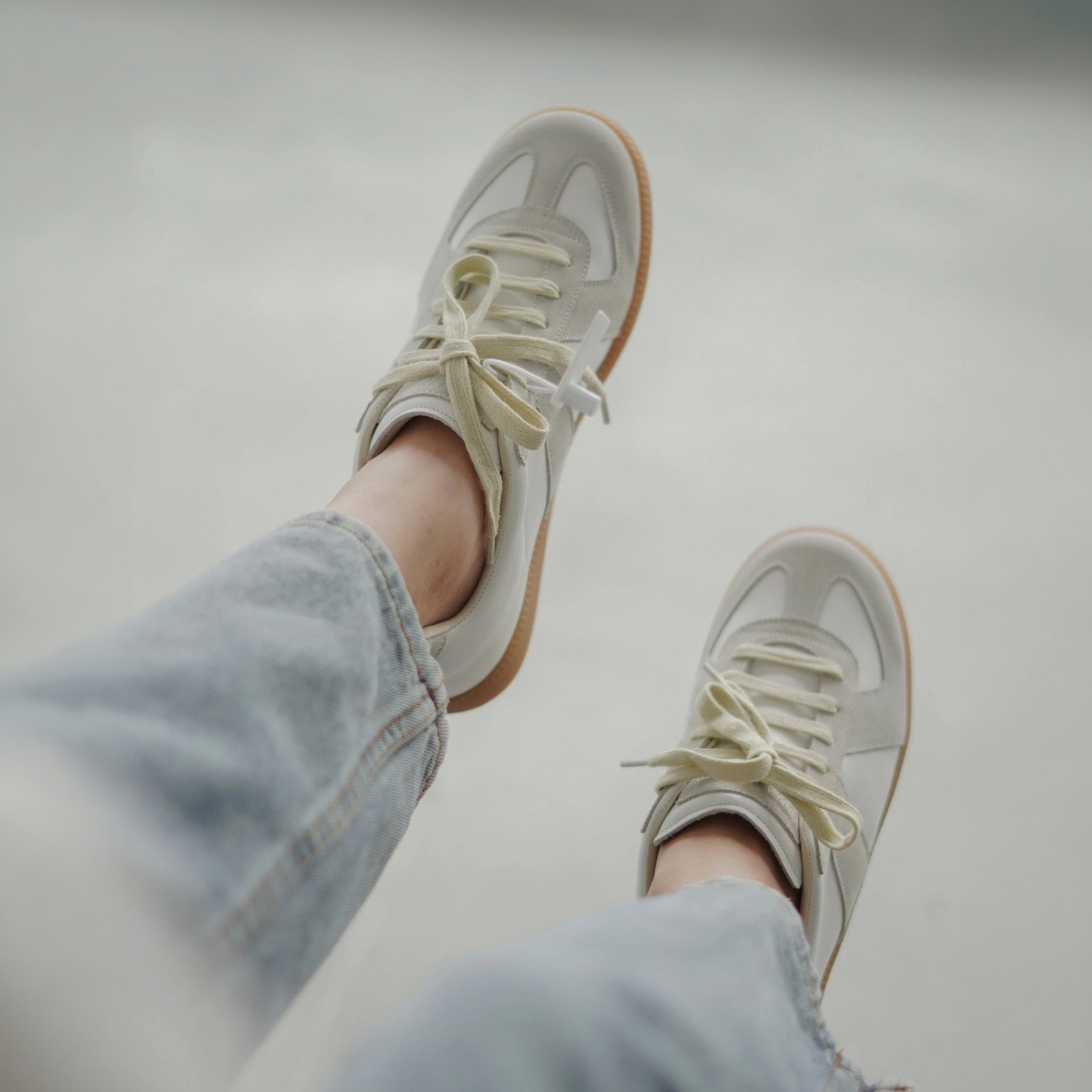 NICEDAY 代購 Maison Margiela Calfskin Replica 灰白 板鞋 灰 白 焦糖底 男女鞋